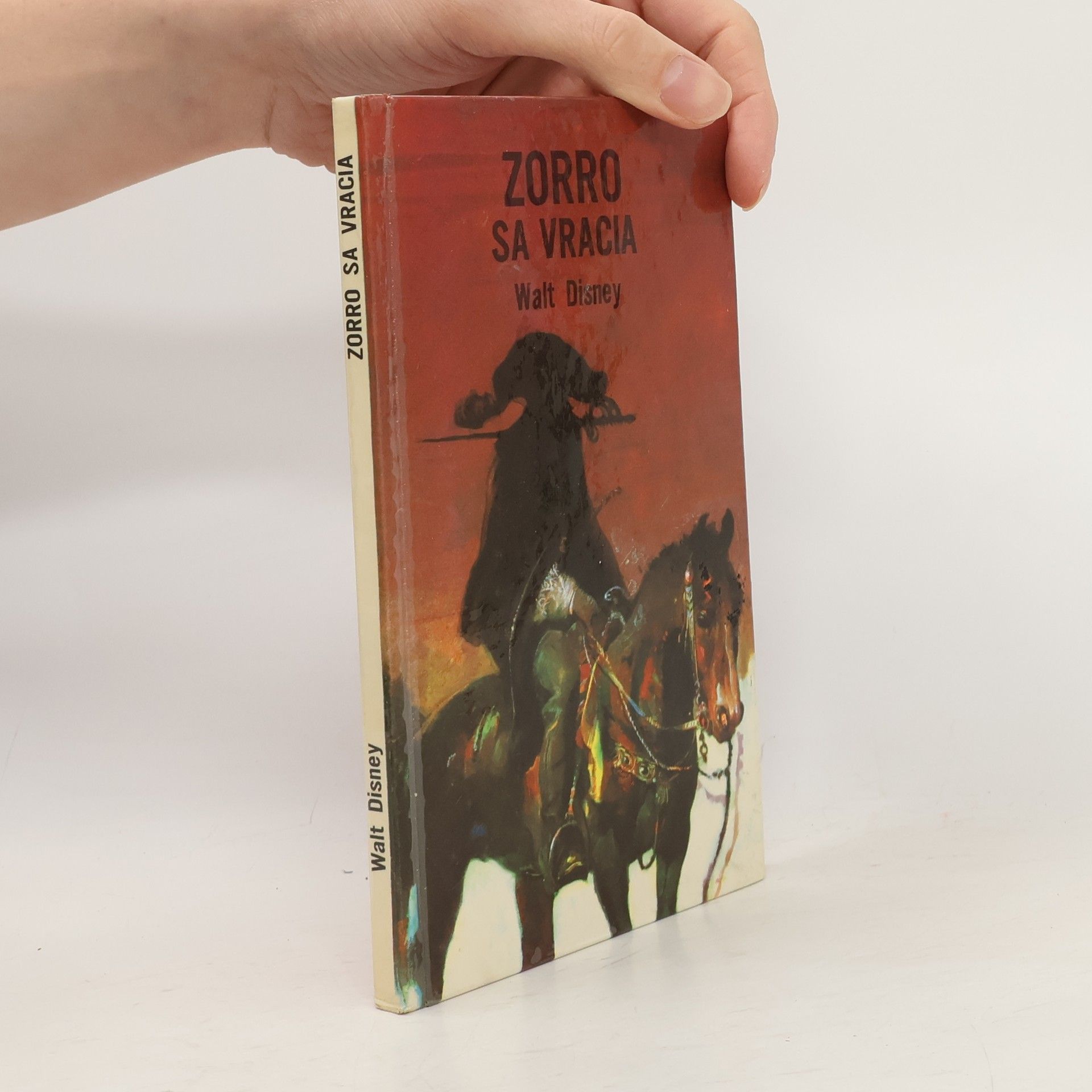 Walt Disney Zorro sa vracia
