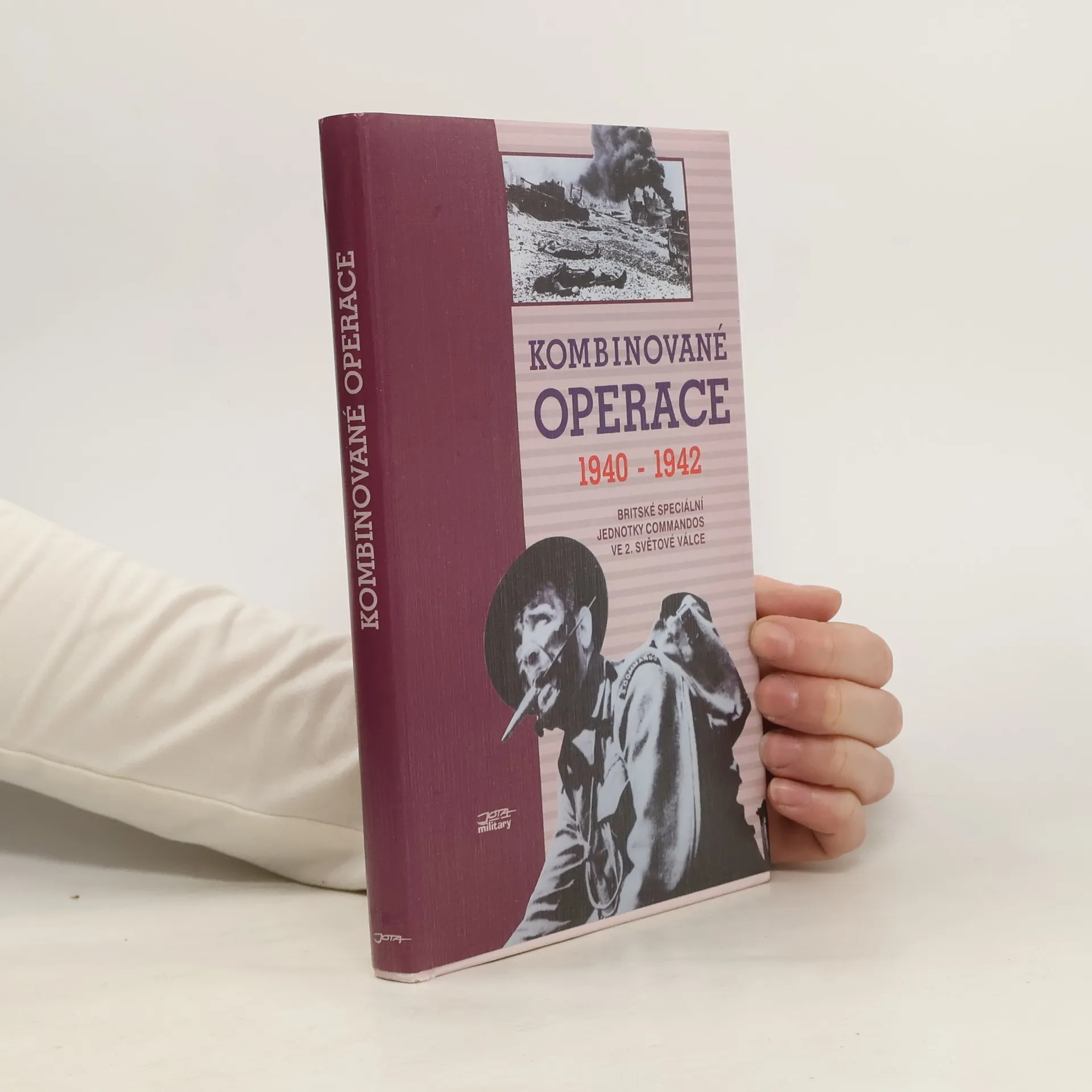 Kombinované operace 1940-1942. Britské speciální jednotky Commandos ve 2. světové válce | Book | Hardcover | Jan Břečka | CS