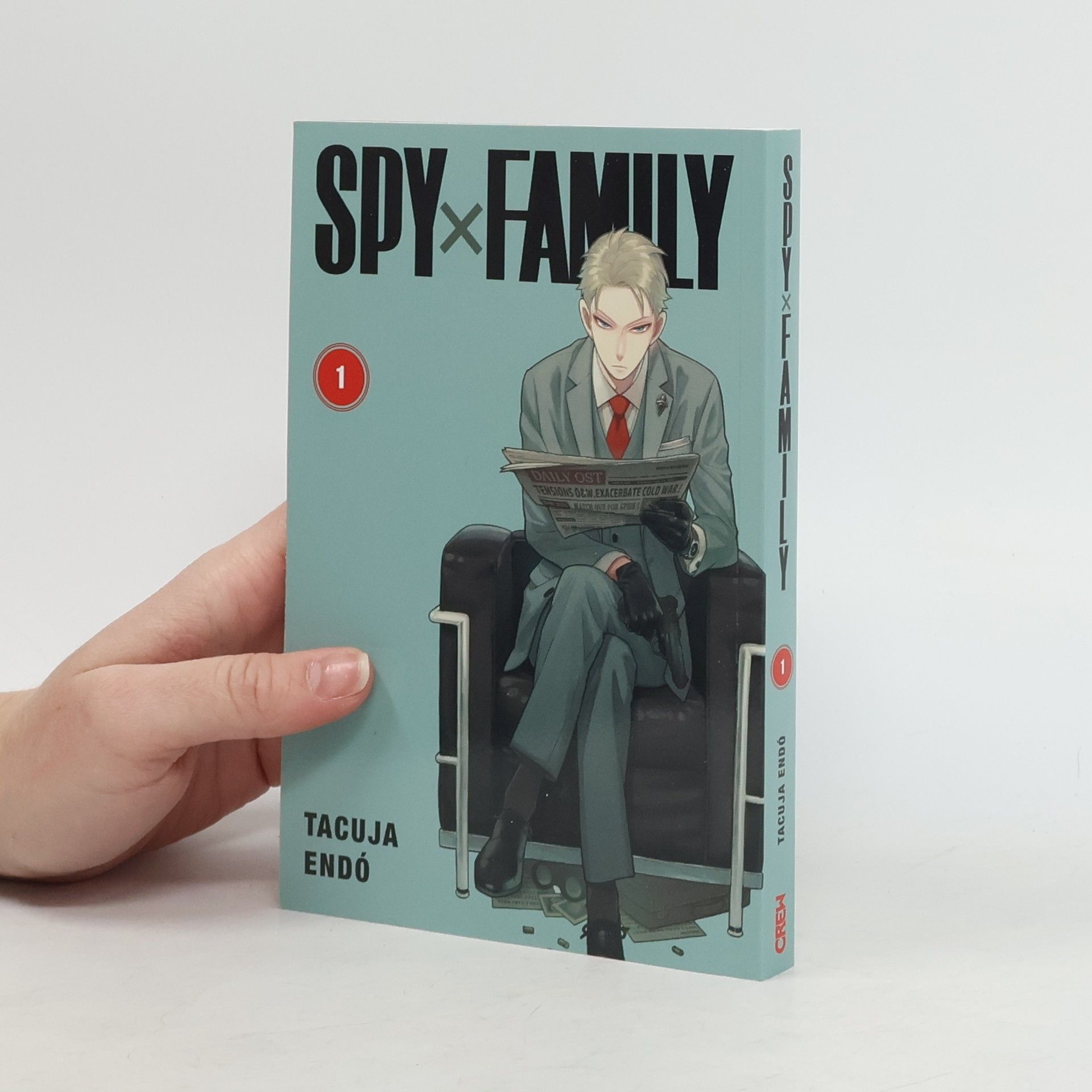 Tacuja Endó Spy x Family 1