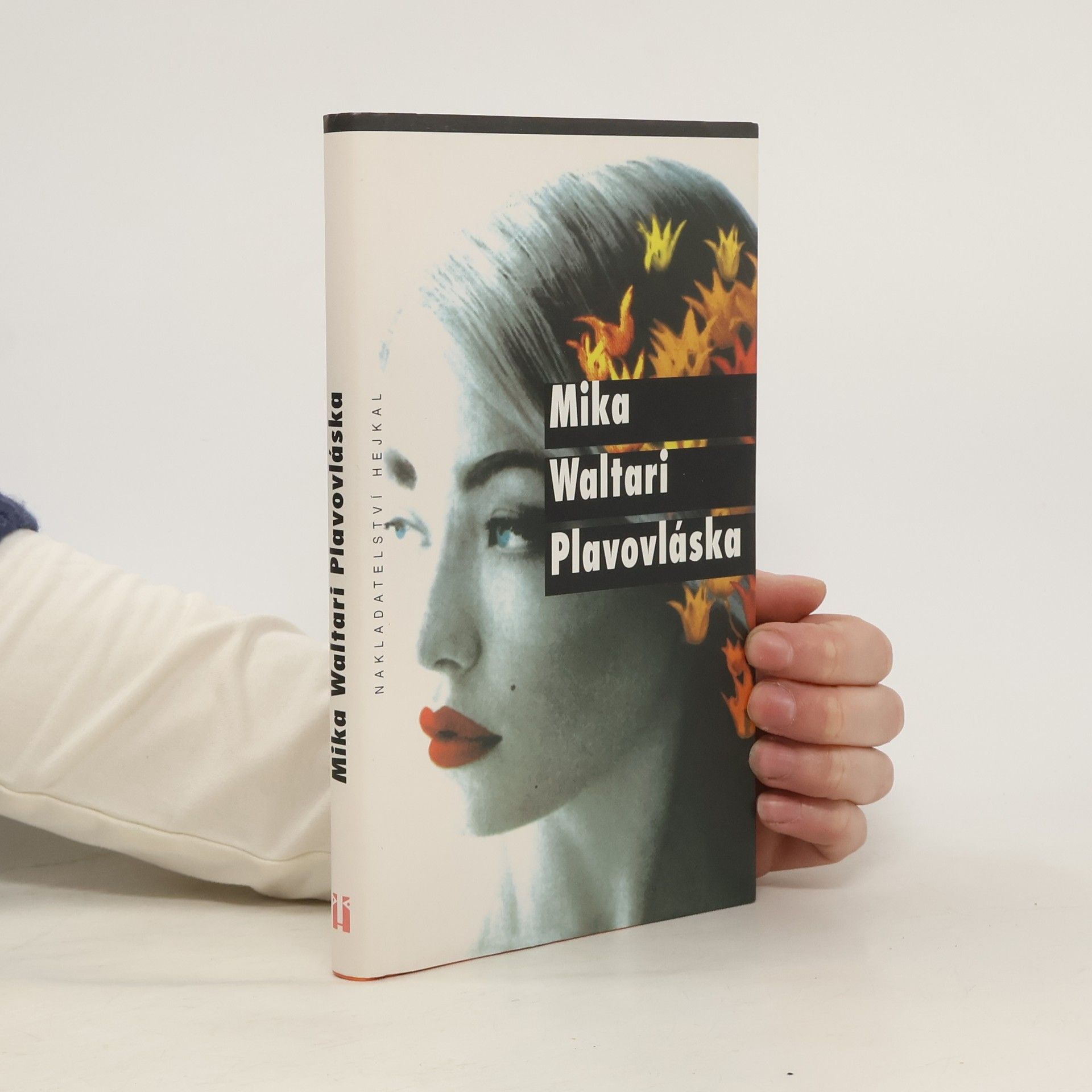 Mika Waltari Plavovláska