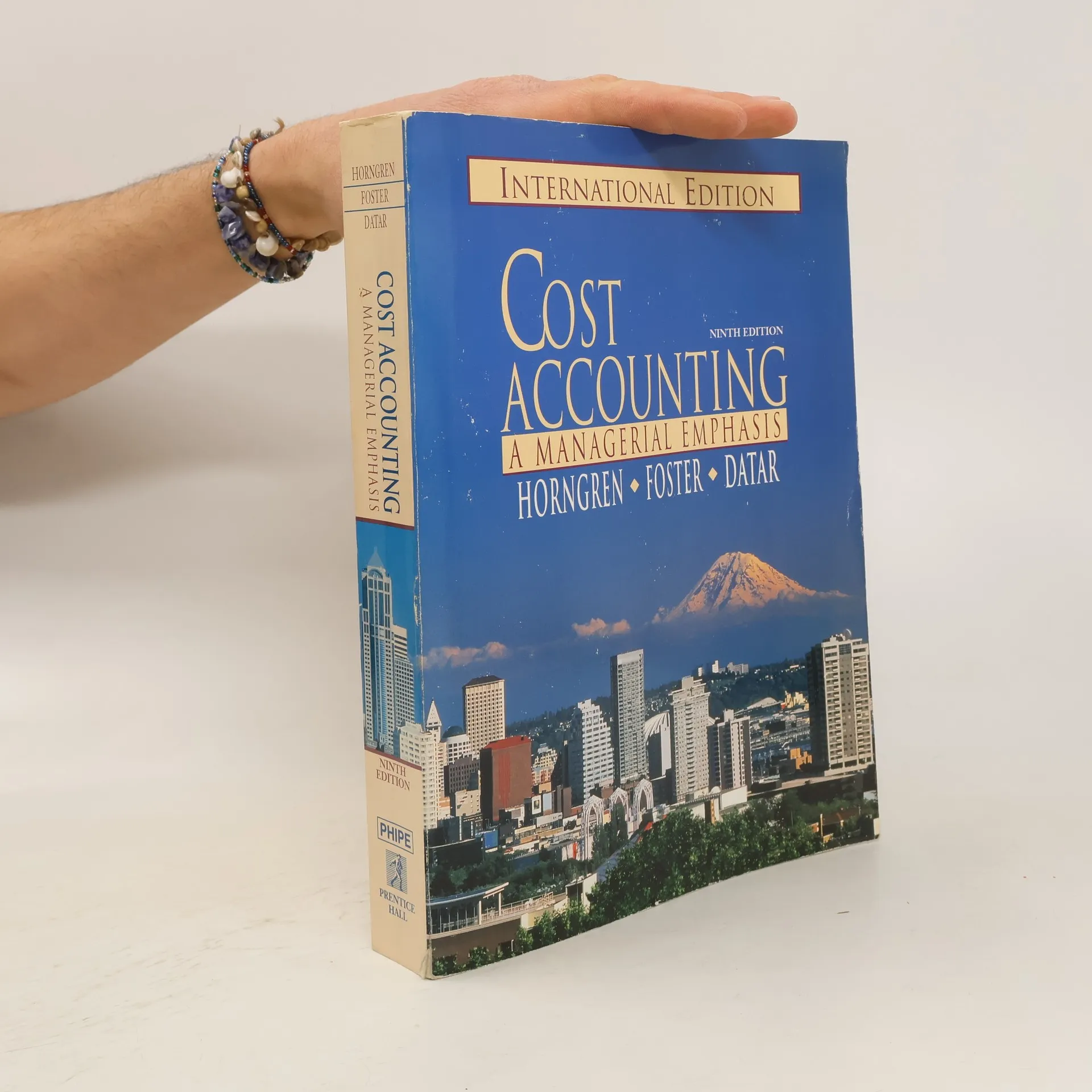 Cost accounting : a managerial emphasis | Book | George Foster | EN