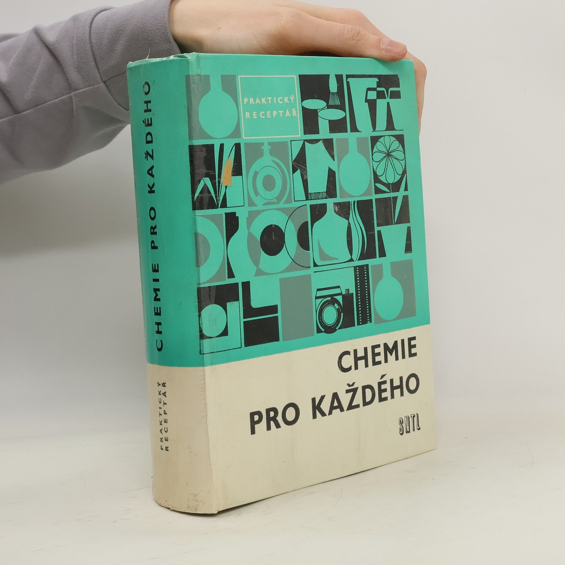 kolektiv Chemie pro každého