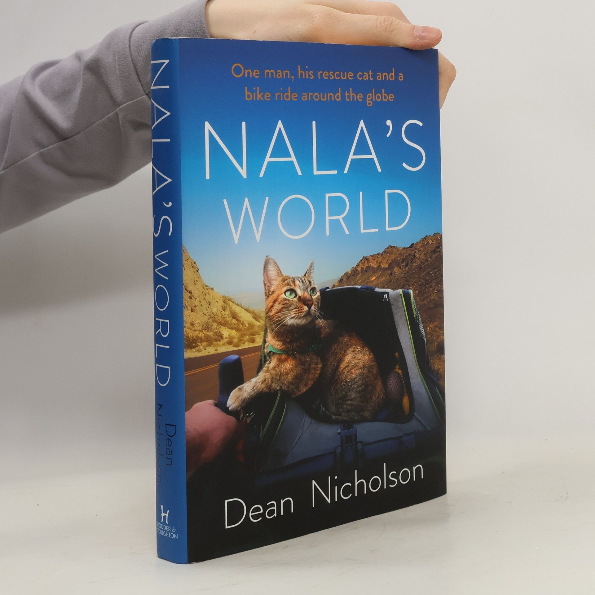 Dean Nicholson Nala's world