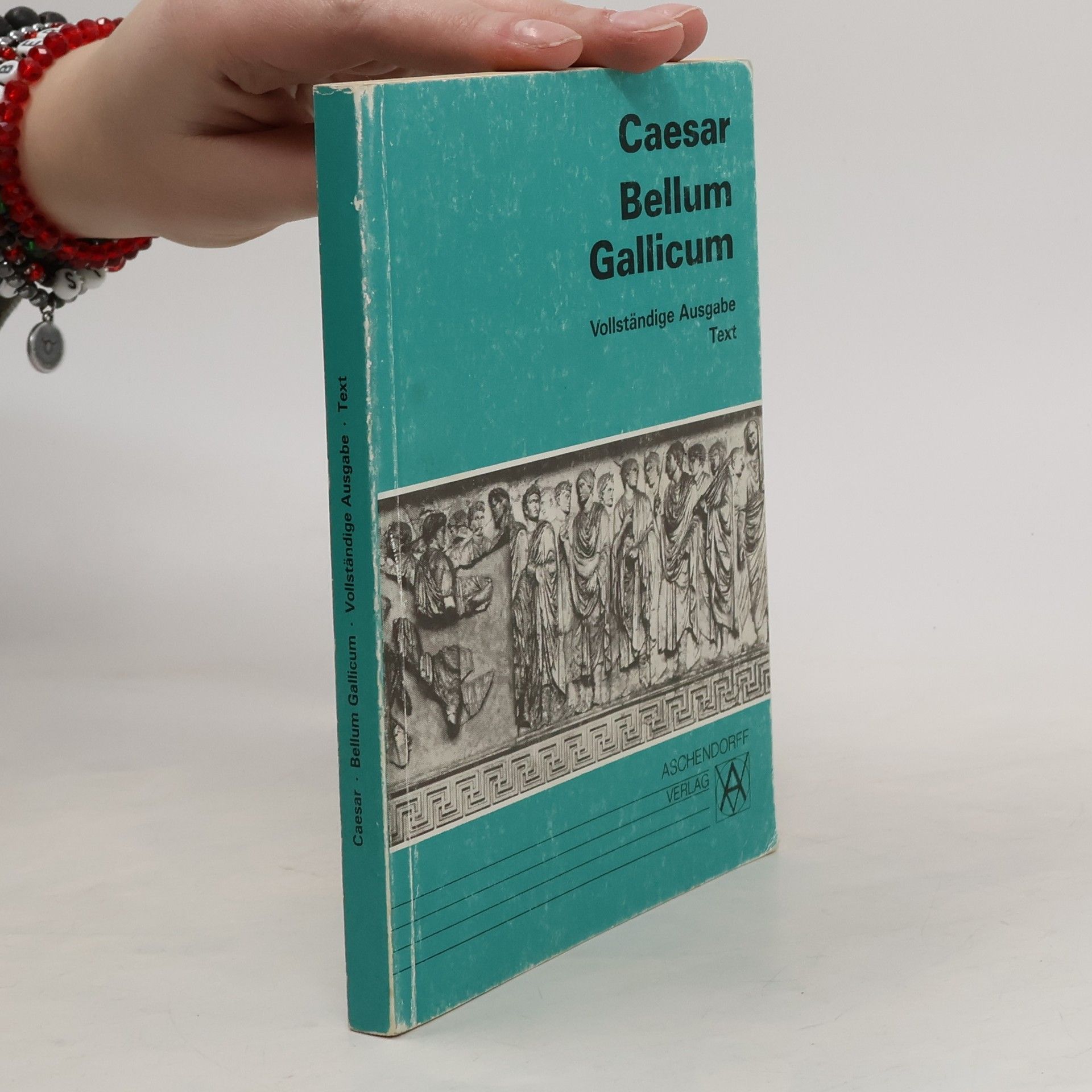 Gaius Iulius Caesar Bellum Gallicum. Text