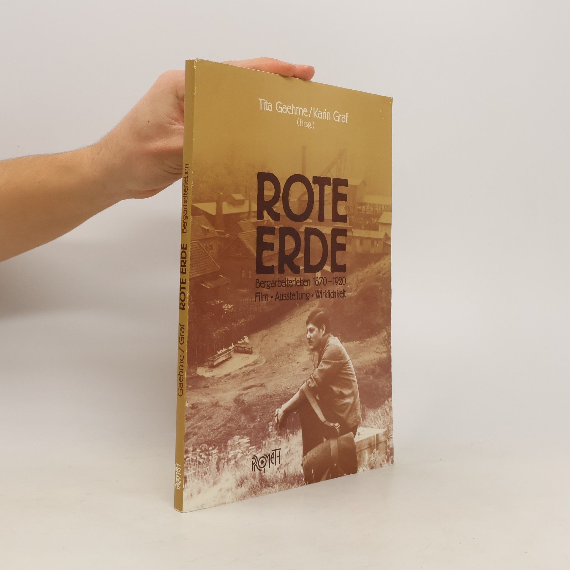 Tita Gaehme Rote Erde