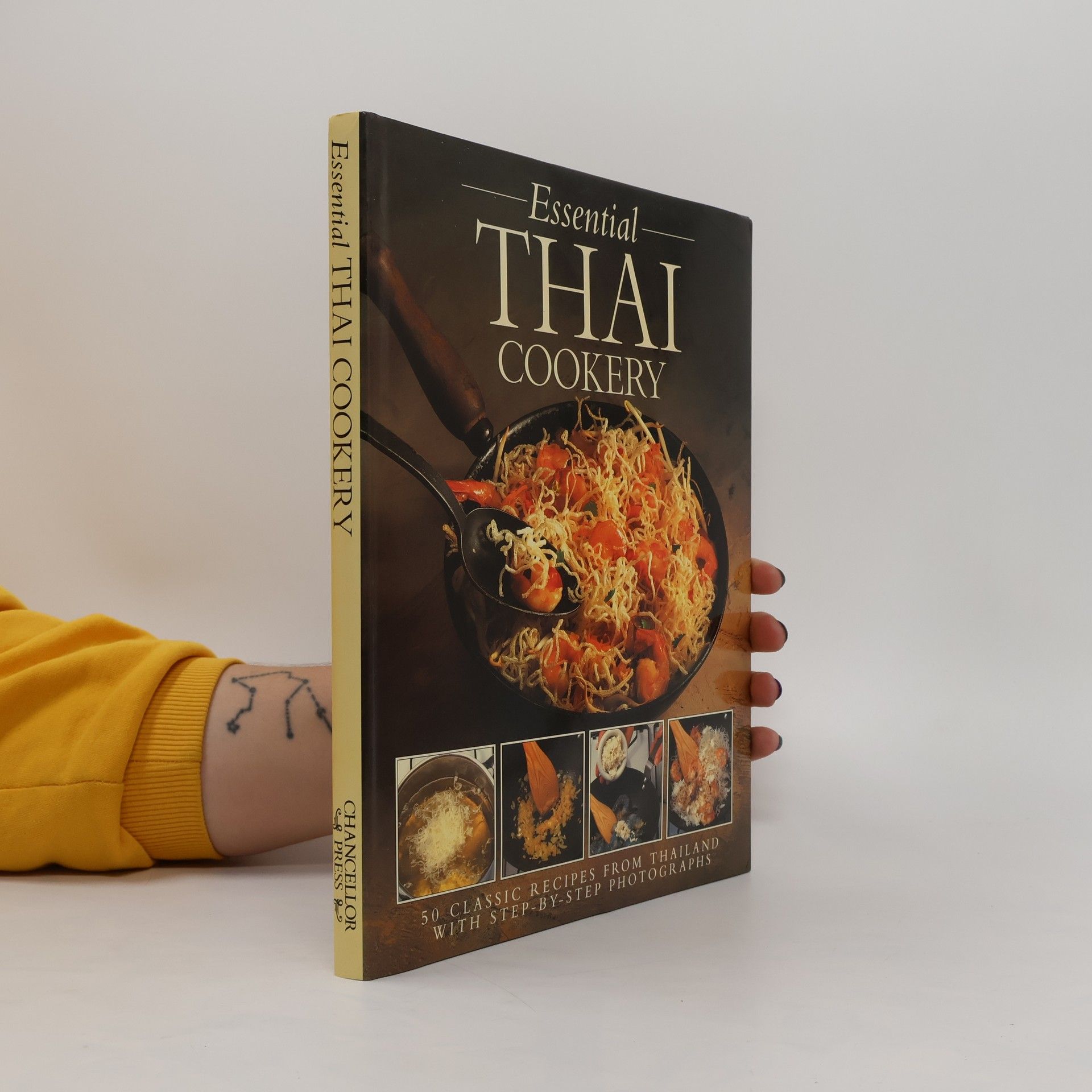 Heather Thomas Essential Thai Cookery