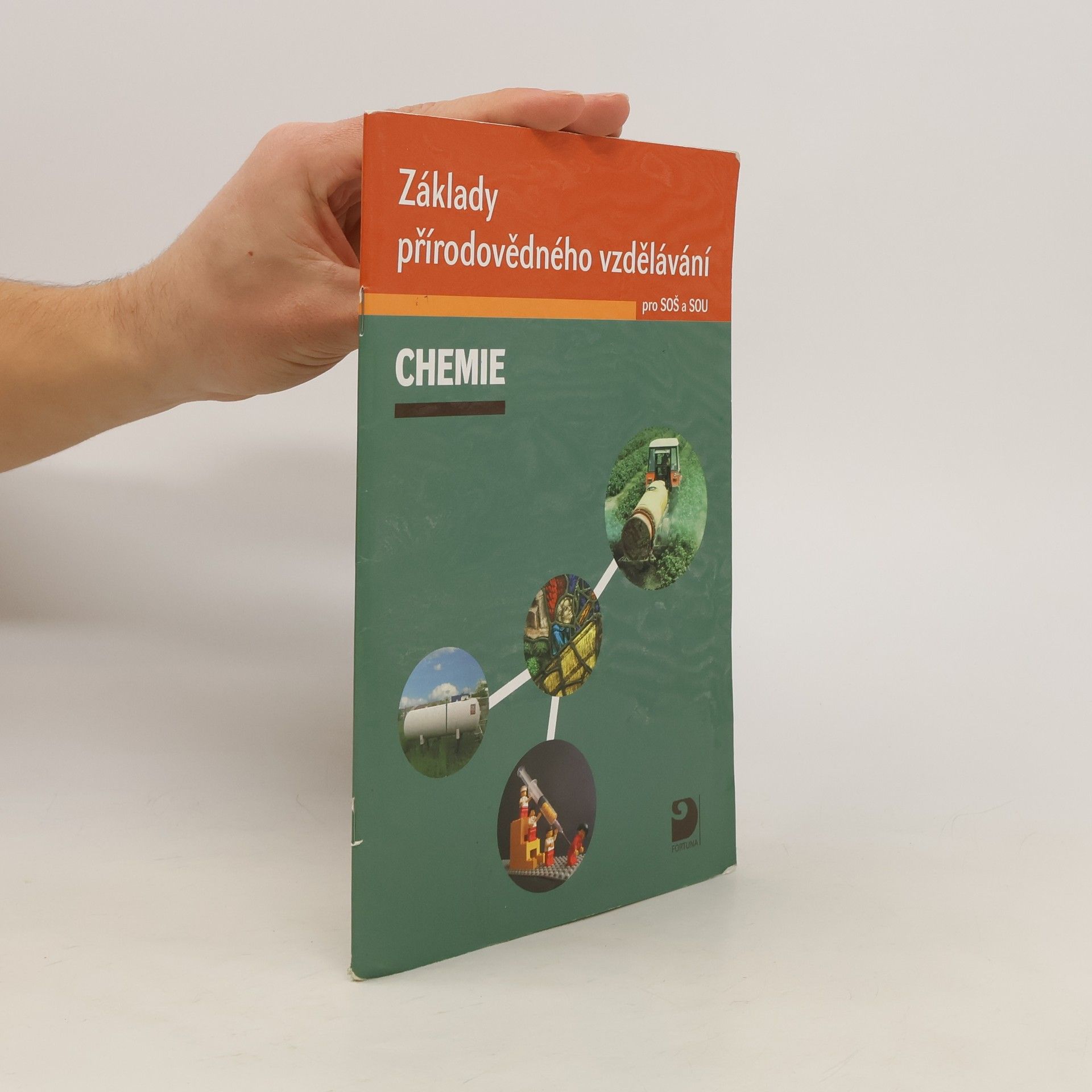 kolektiv Základy přírodovědného vzdělávaní: Chemie