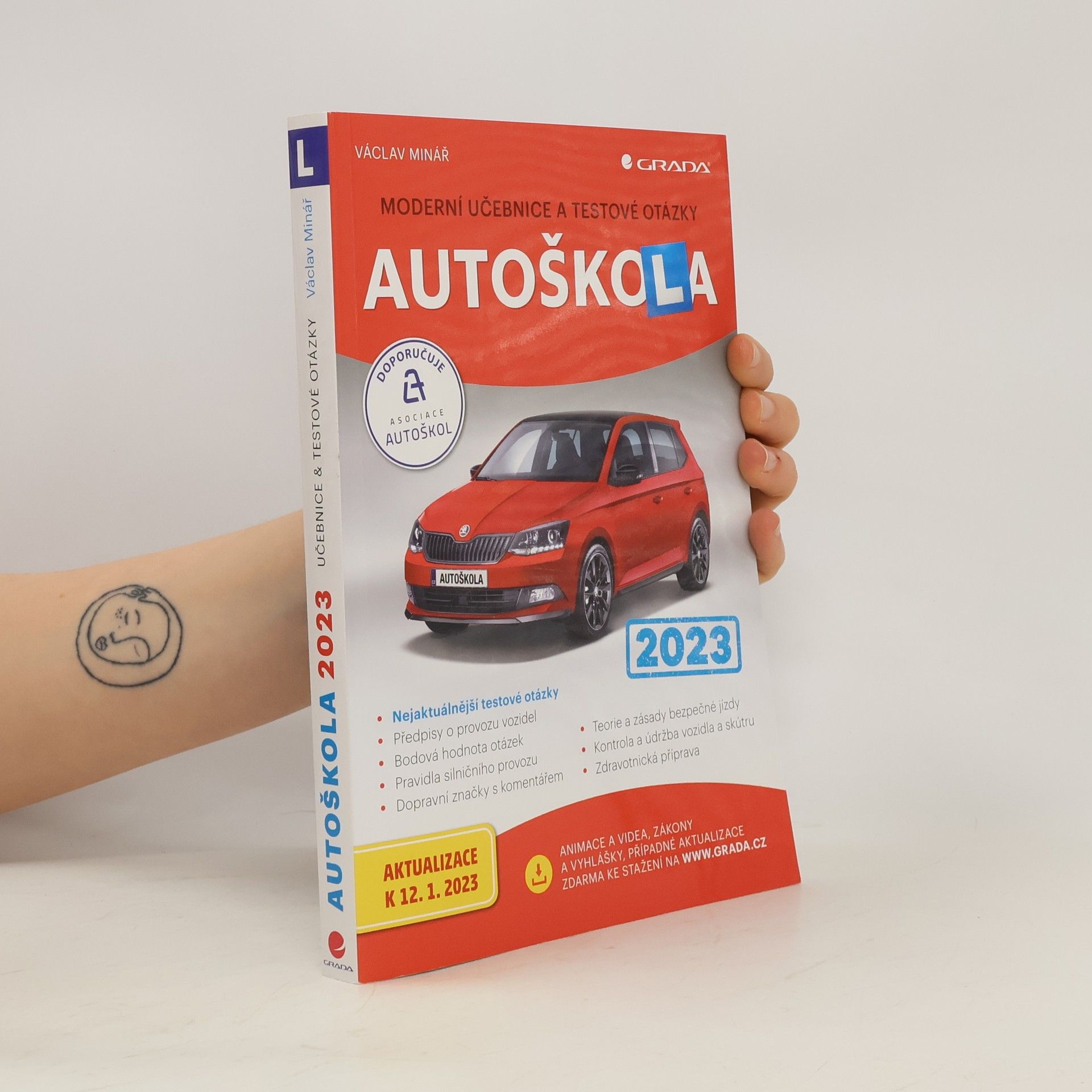 Václav Minář Autoškola: moderní učebnice a testové otázky: 2023