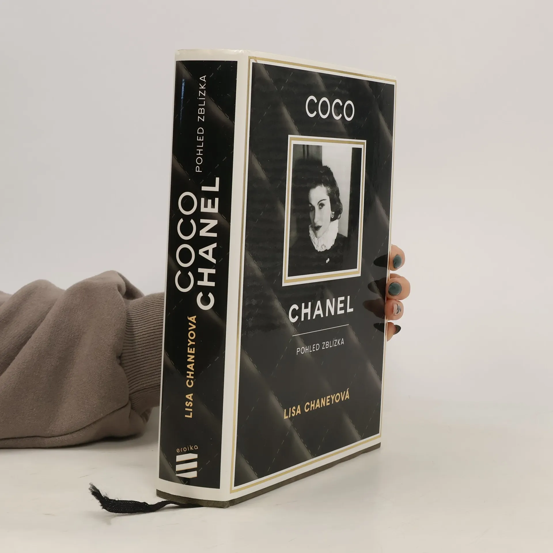 Coco Chanel | Book | Hardcover | Lisa Chaney | CS