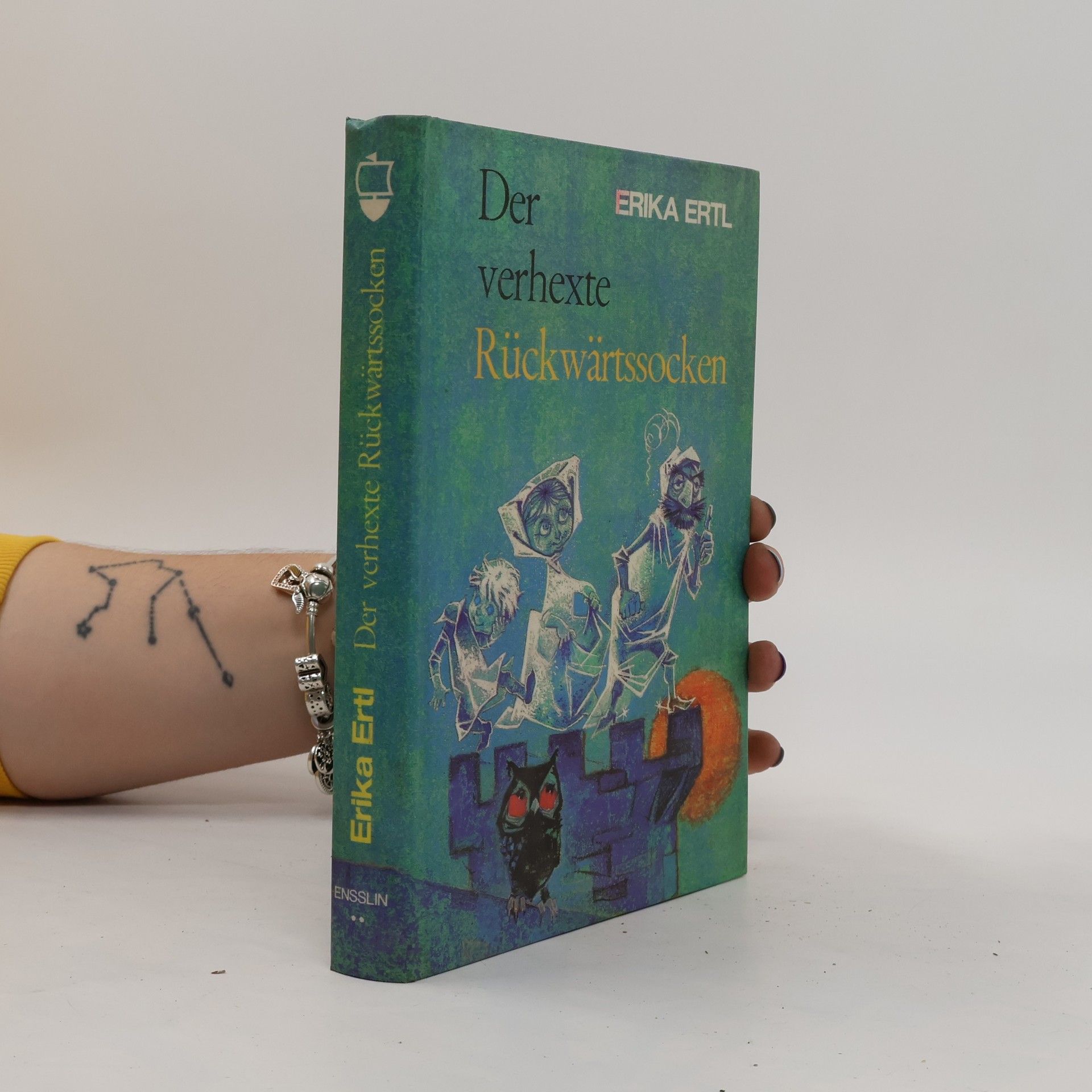 Erika Ertl Der verhexte Rückwärtssocken