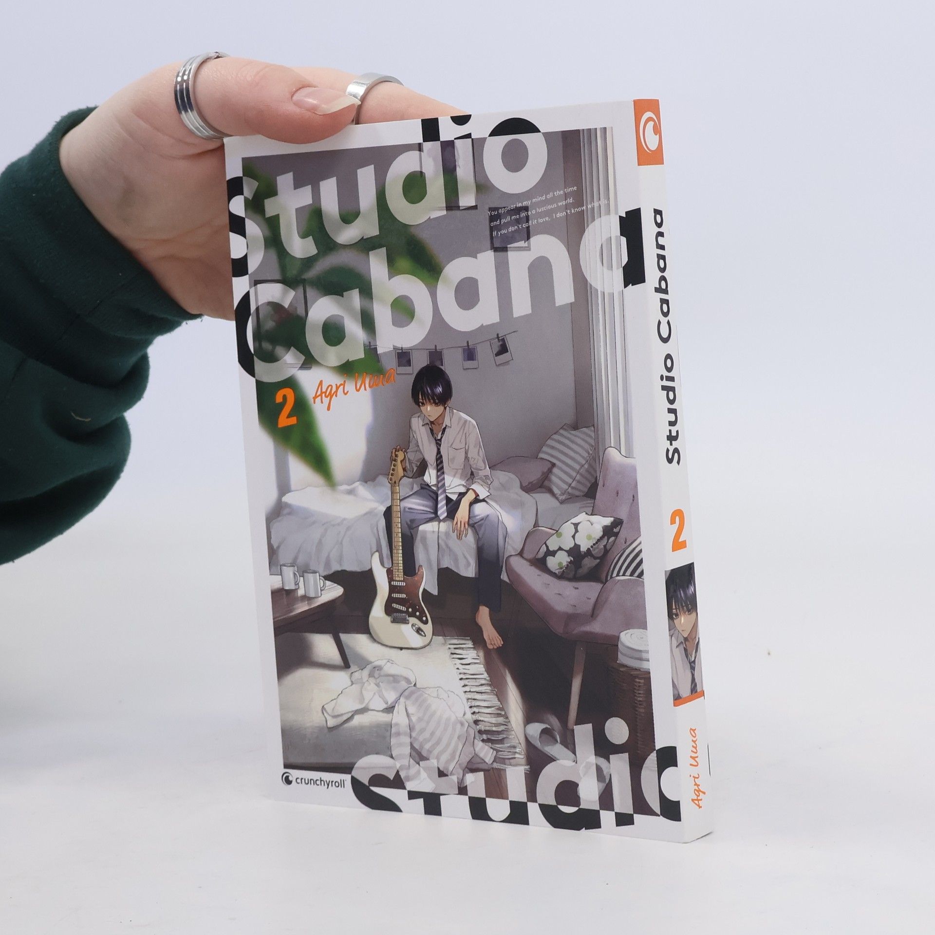 Aguri Uma Studio Cabana 2