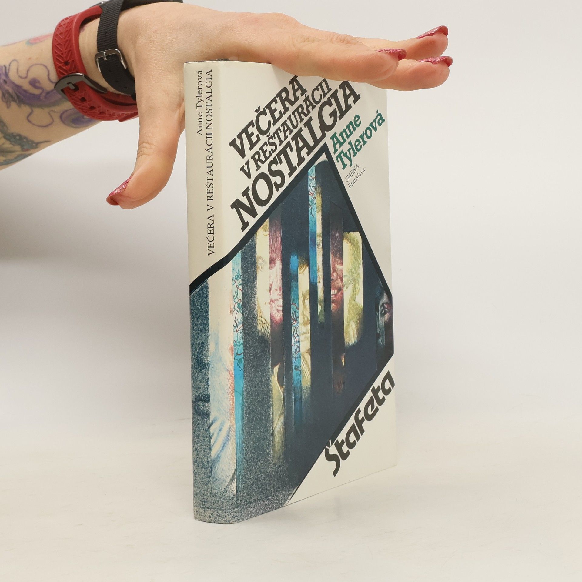 Anne Tyler Večera v reštaurácii Nostalgia