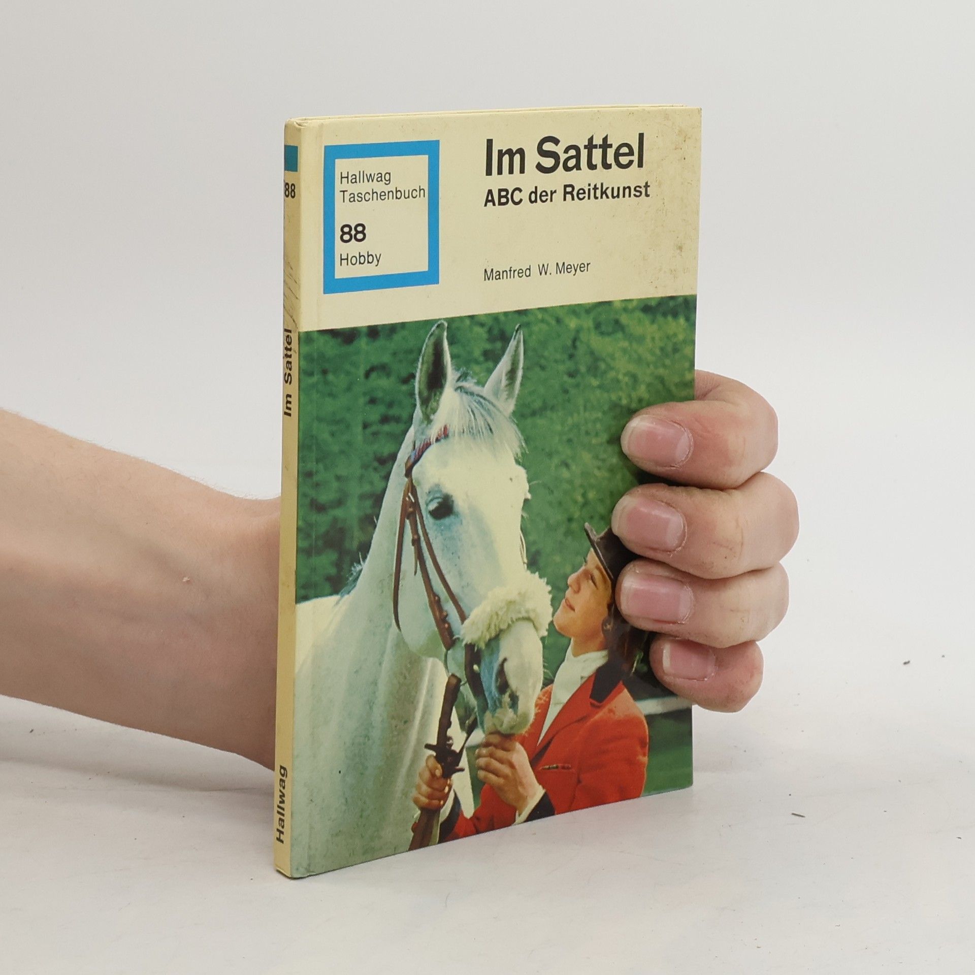 Manfred W. Meyer Im Sattel