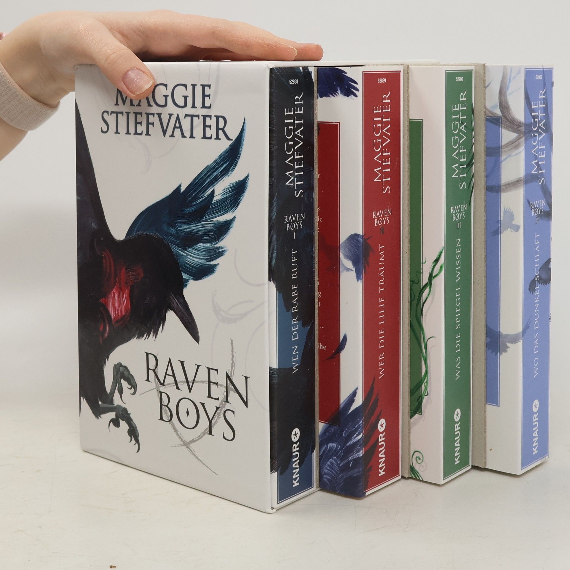 Maggie Stiefvater Raven Boys 1-4