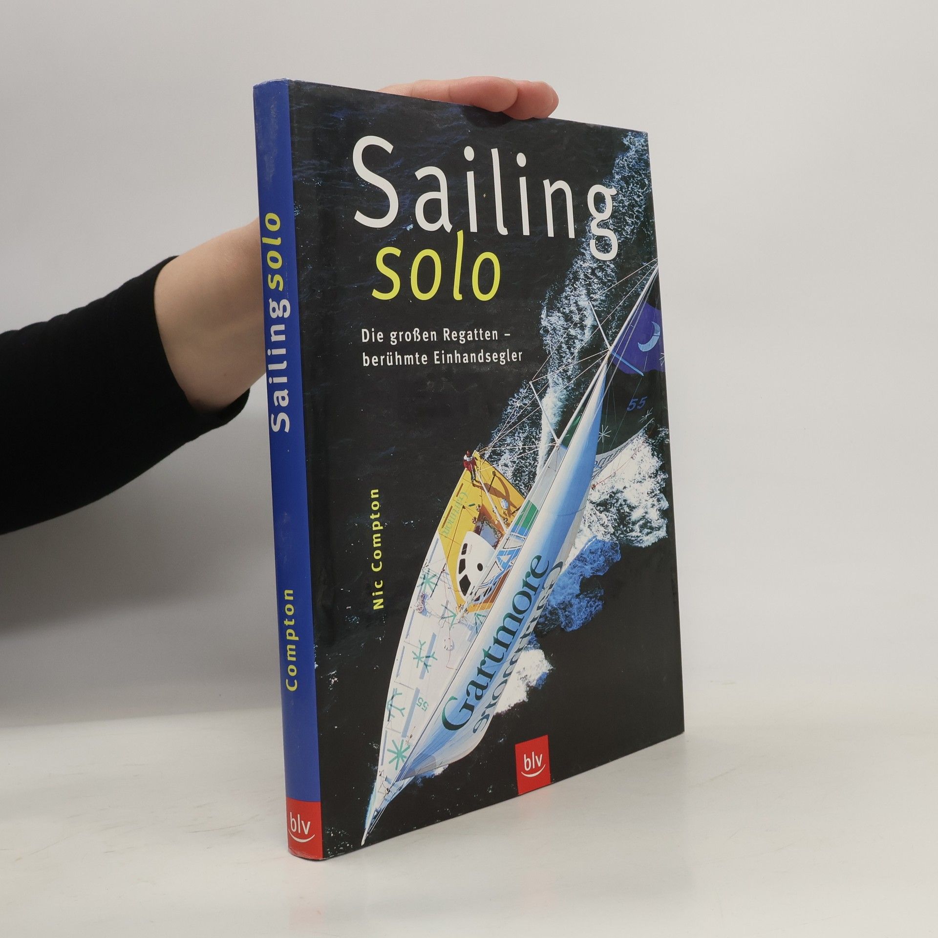 Nic Compton Sailing solo
