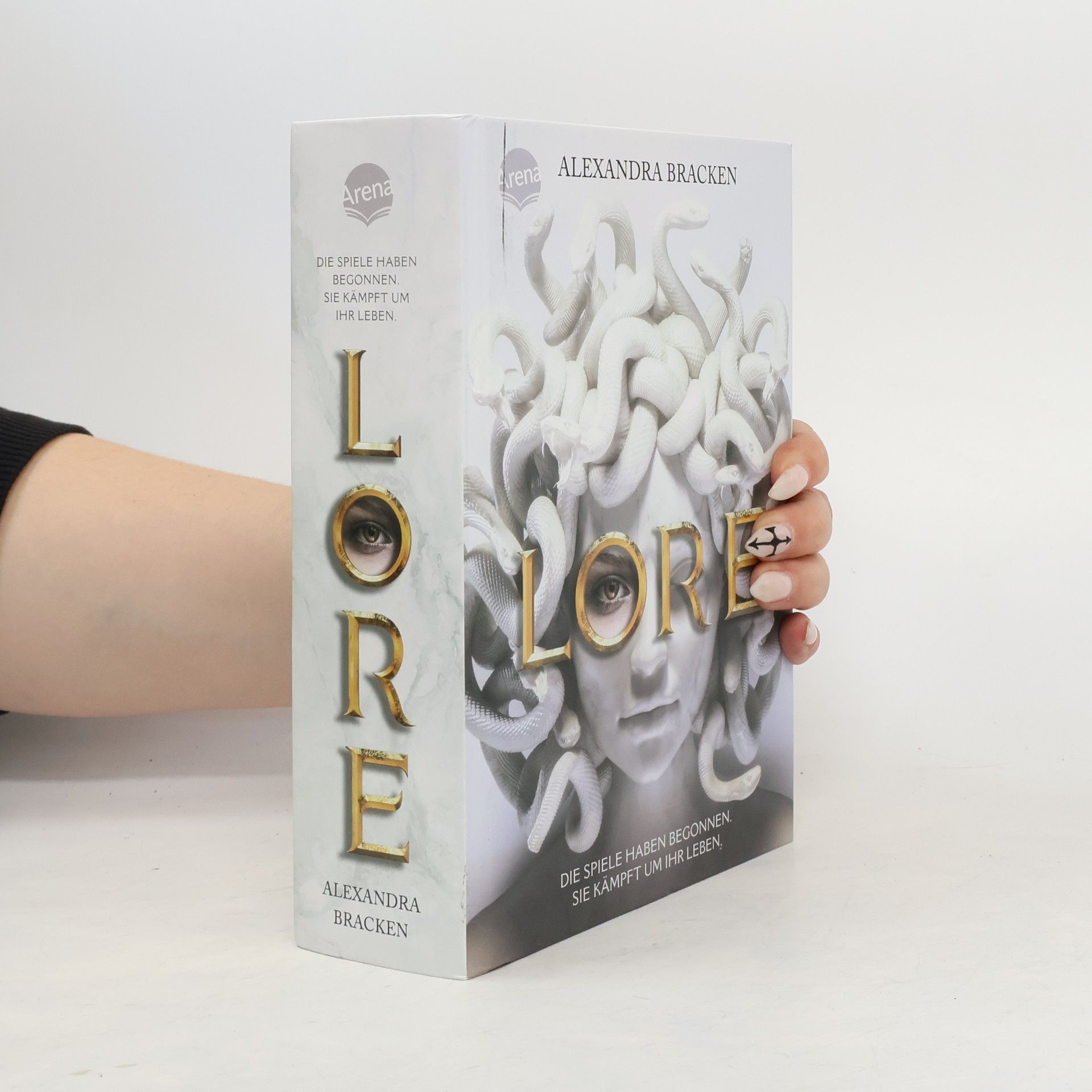 Alexandra Bracken Lore