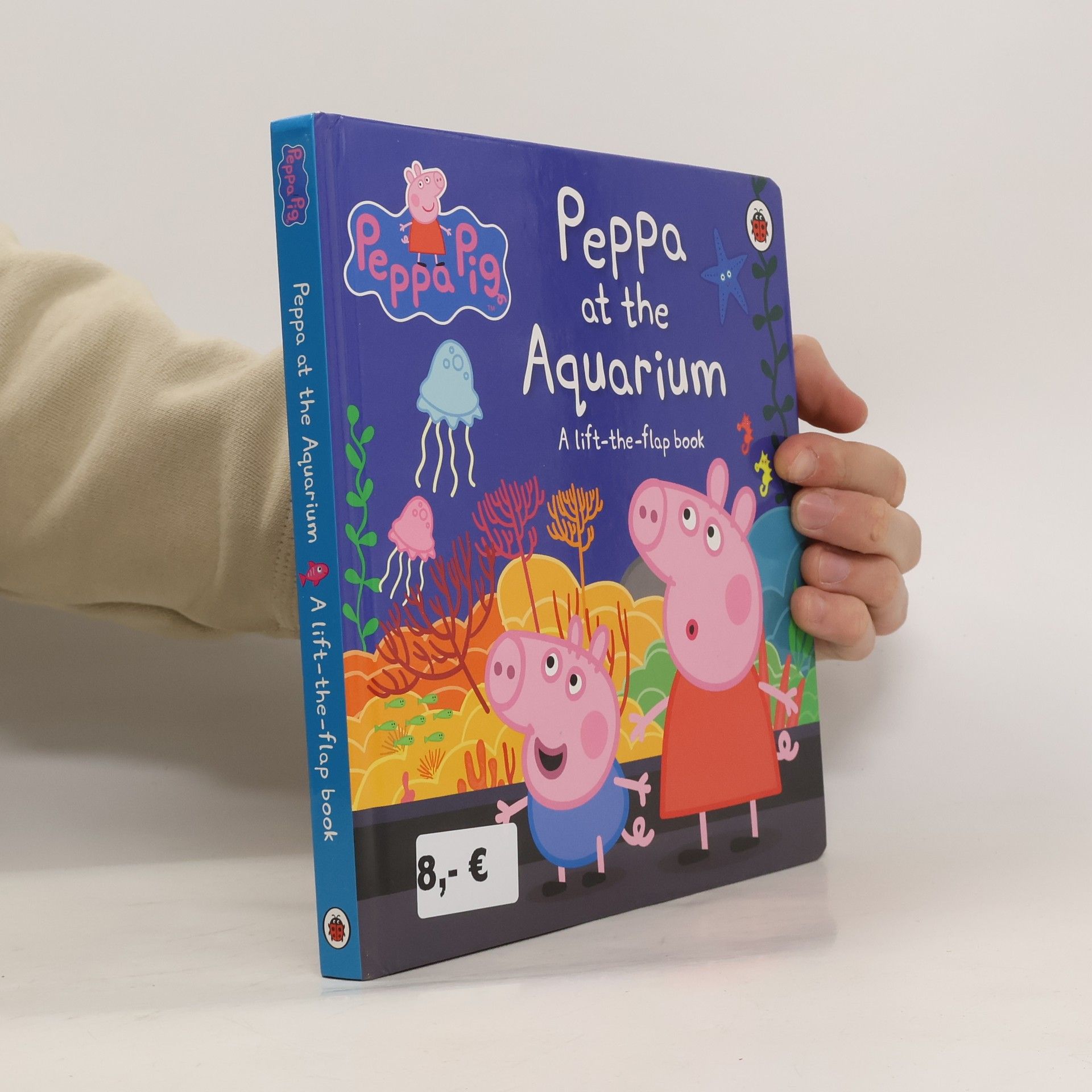 Lauren Holowaty Peppa at the Aquarium