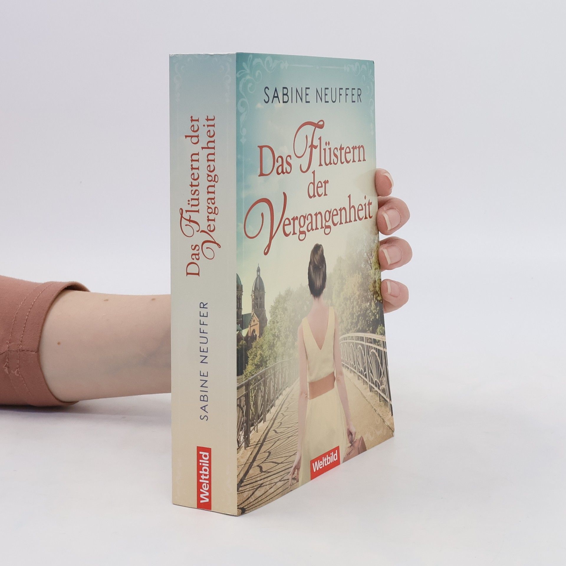 Sabine Neuffer Das Flüstern der Vergangenheit