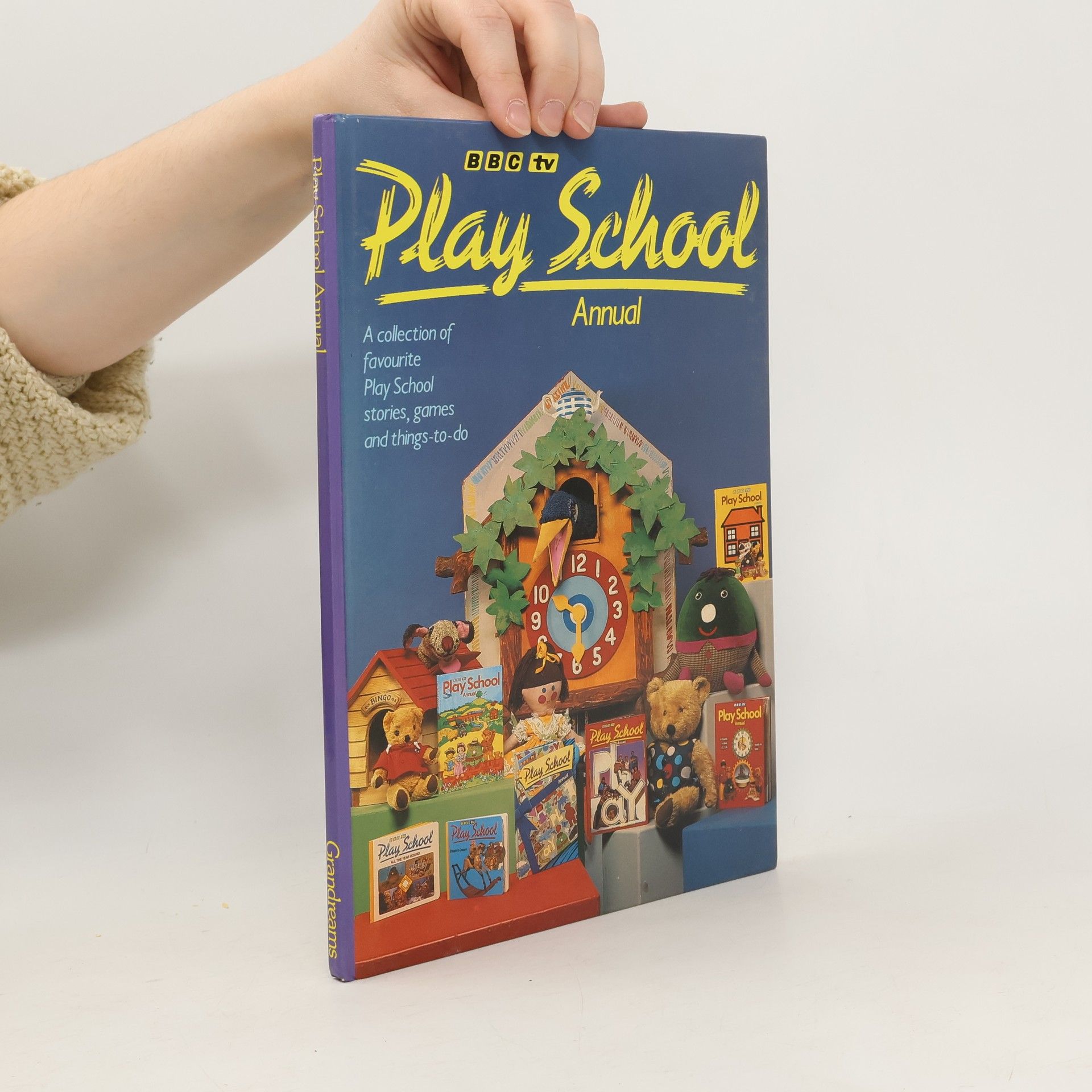 koletiv Play School Annual
