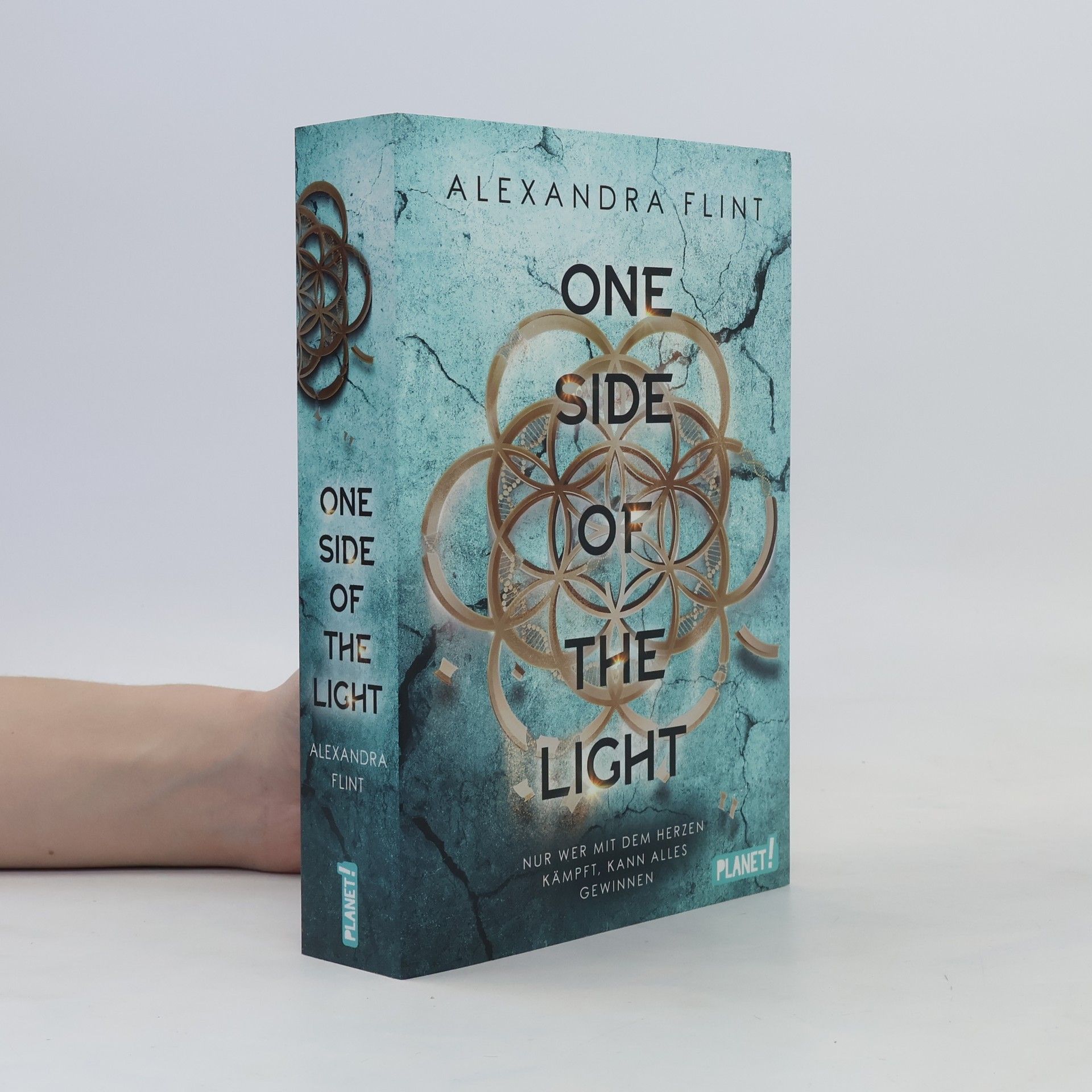 Alexandra Raij Emerdale 2: One Side of the Light