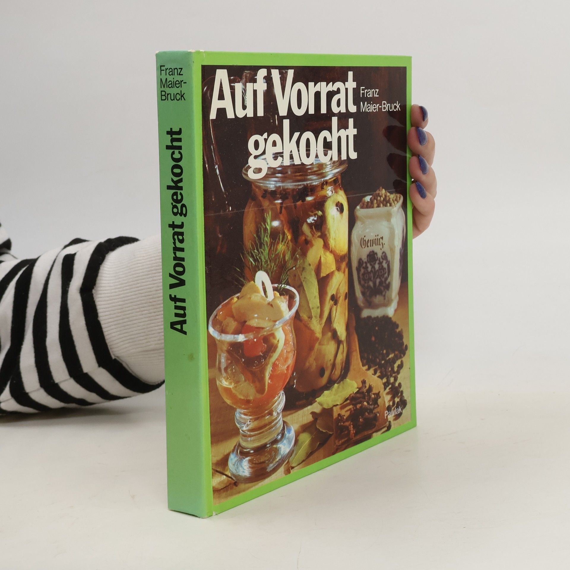 Ghillie James Auf Vorrat gekocht