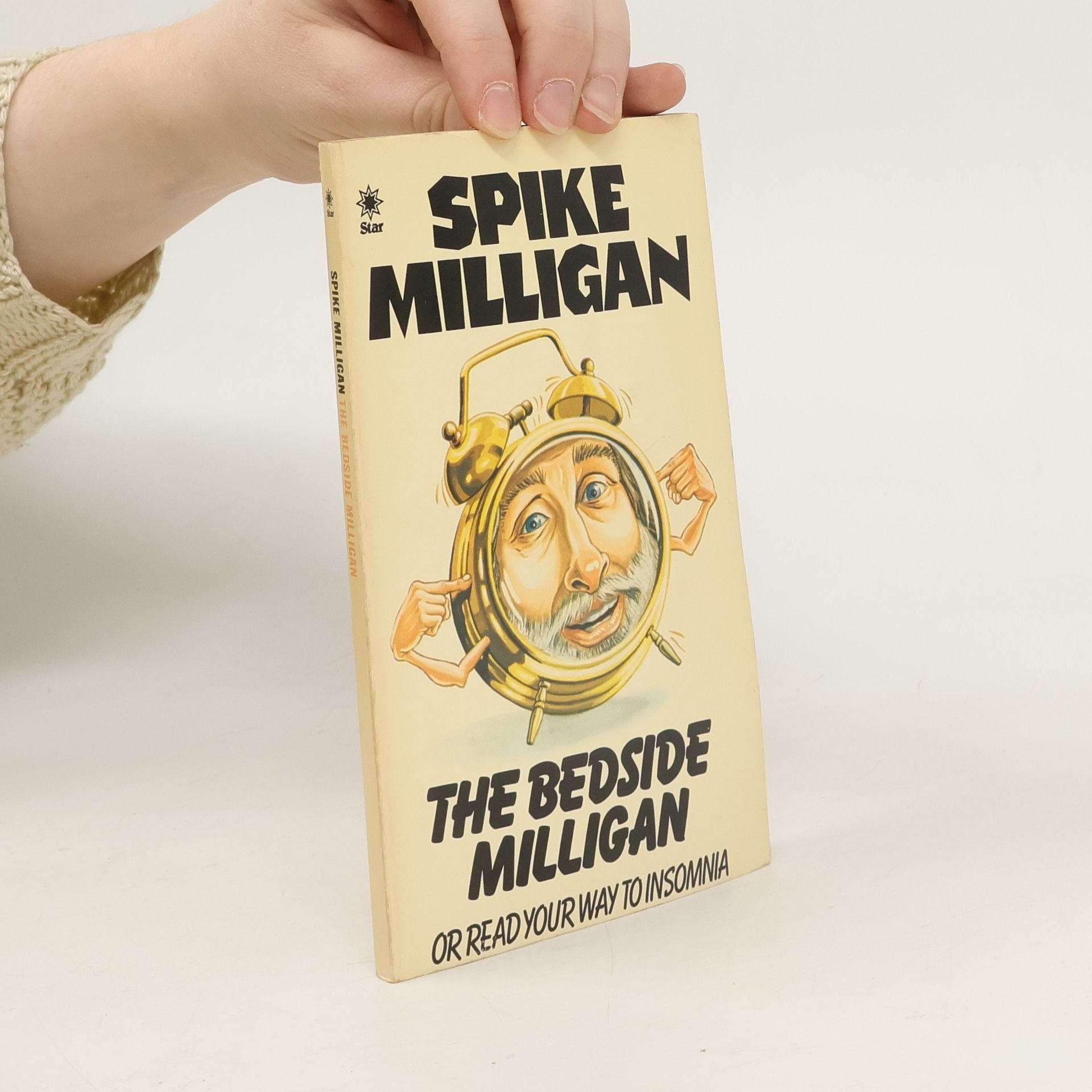 Spike Milligan The Bedside Milligan Or Read Your Way to Insomnia