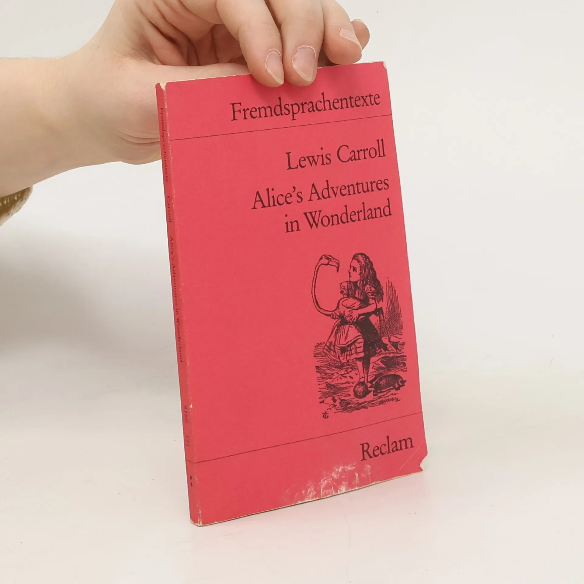 Alice's adventures in wonderland | Book | Lewis Carroll | EN