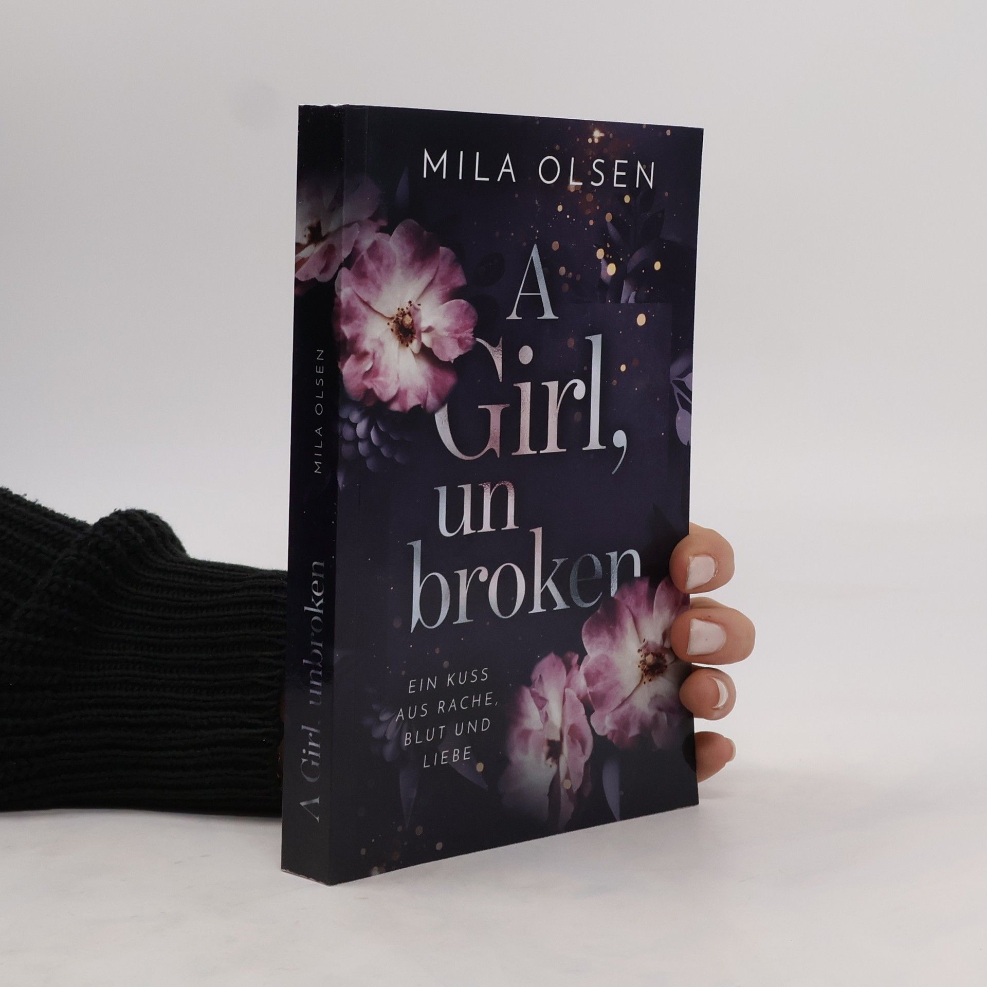 Mila Olsen A Girl, Unbroken