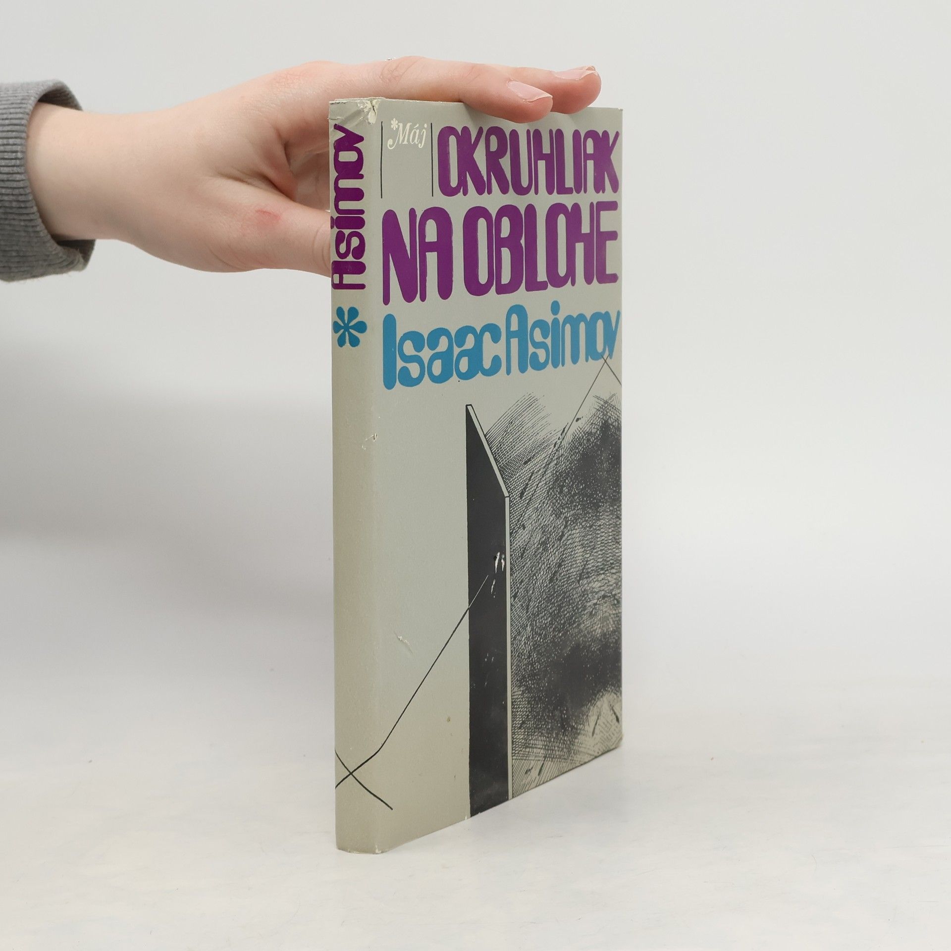 Isaac Asimov Okruhliak na oblohe