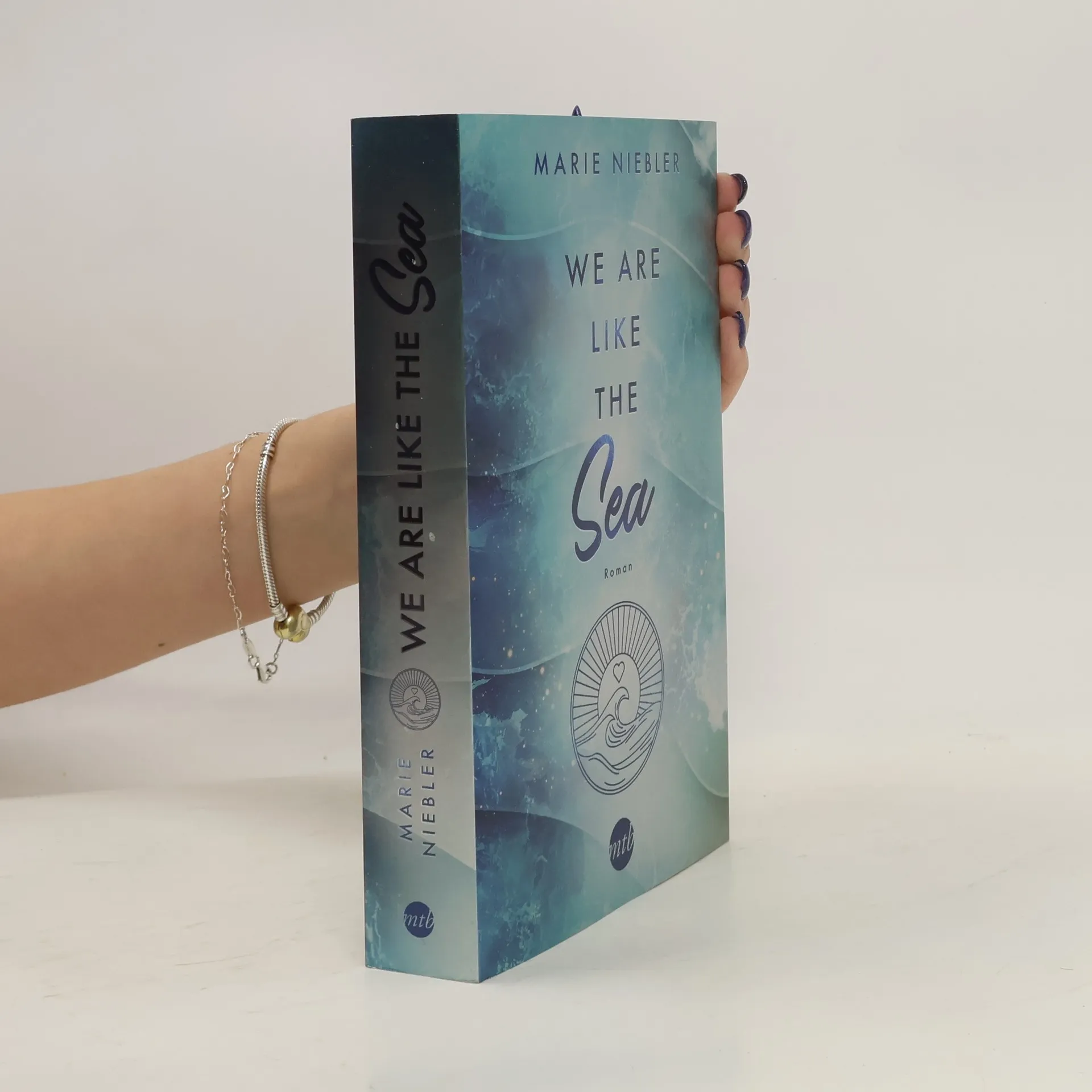We Are Like the Sea | Buch | Paperback | Marie Niebler