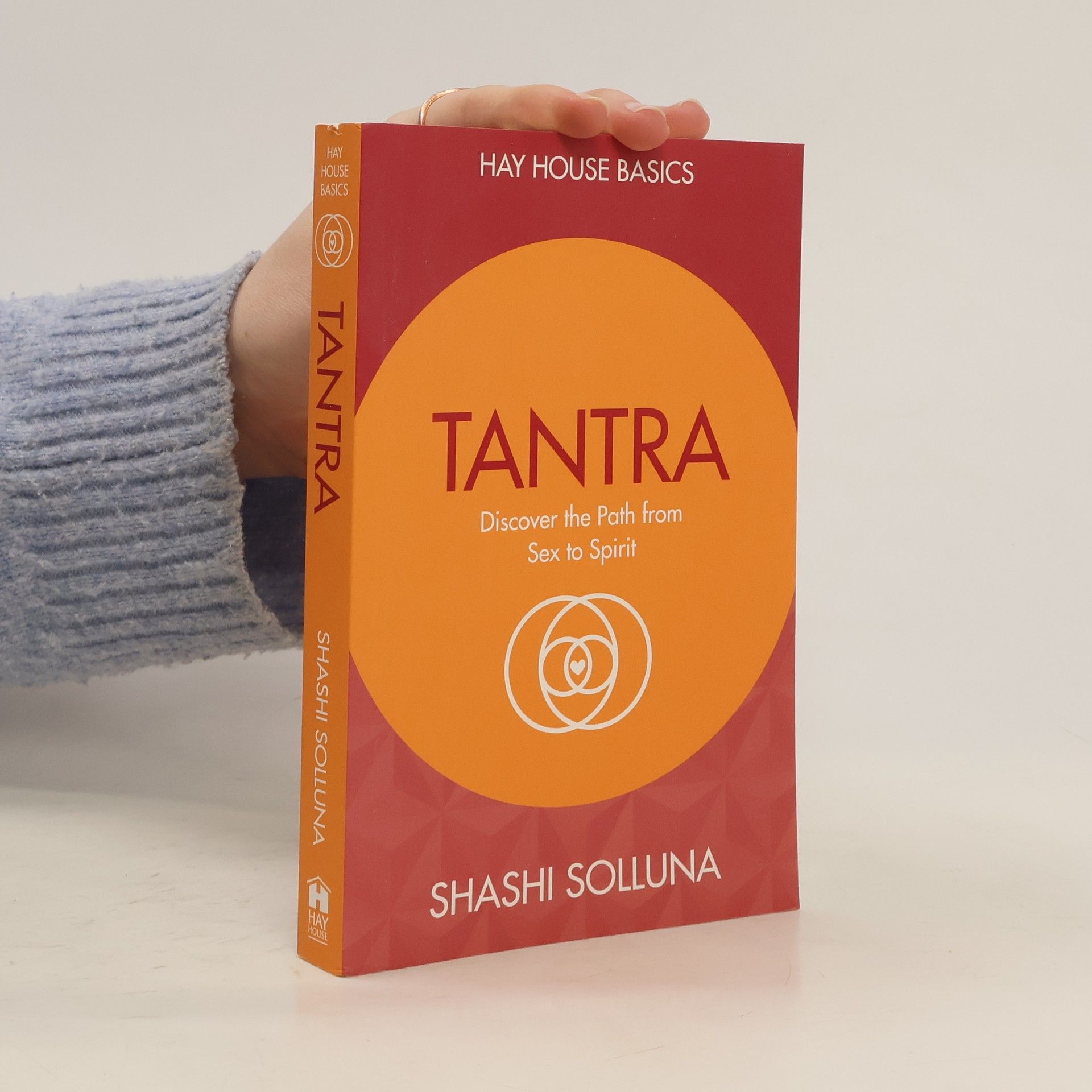 Shashi Solluna Tantra