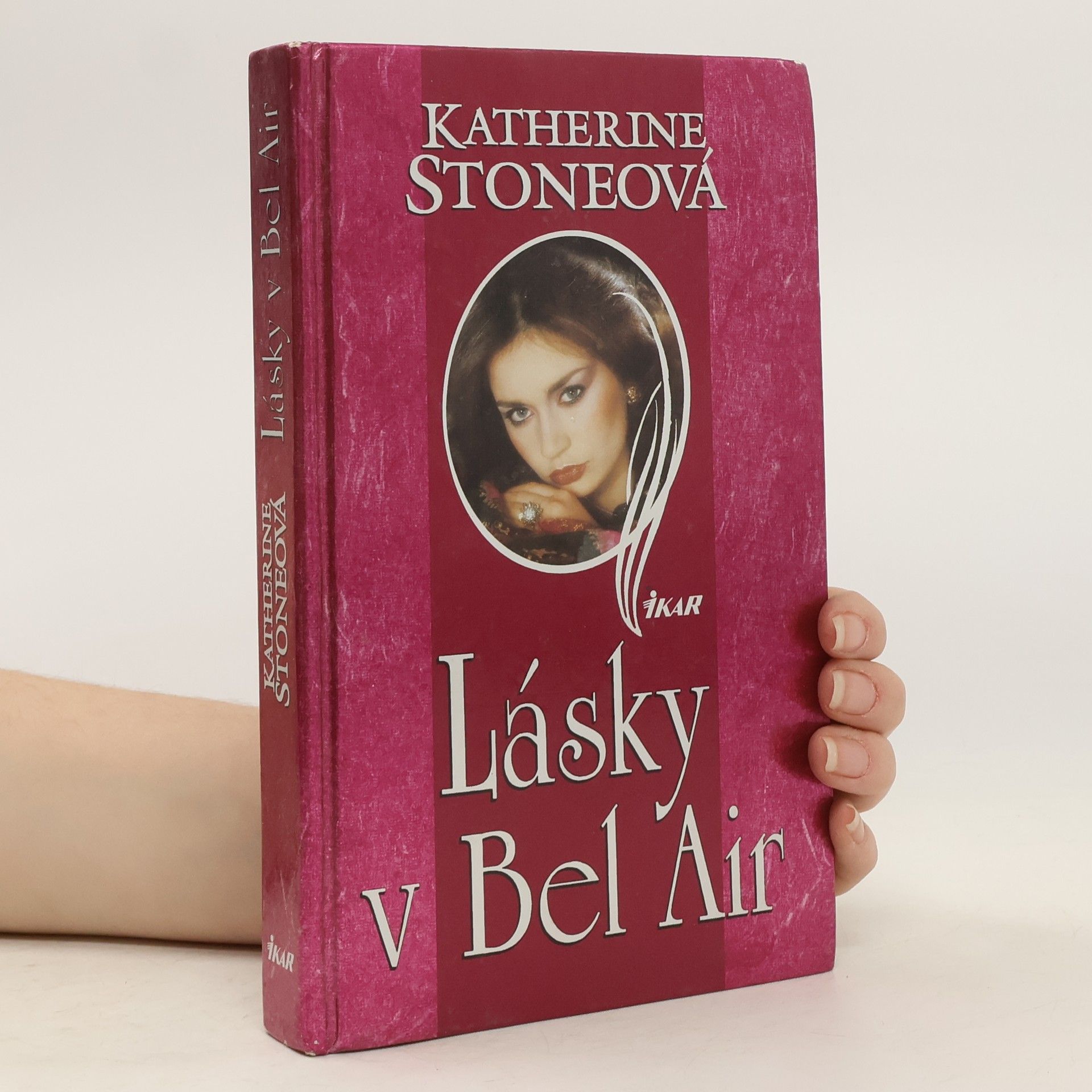 Katherine Stone Lásky v Bel Air