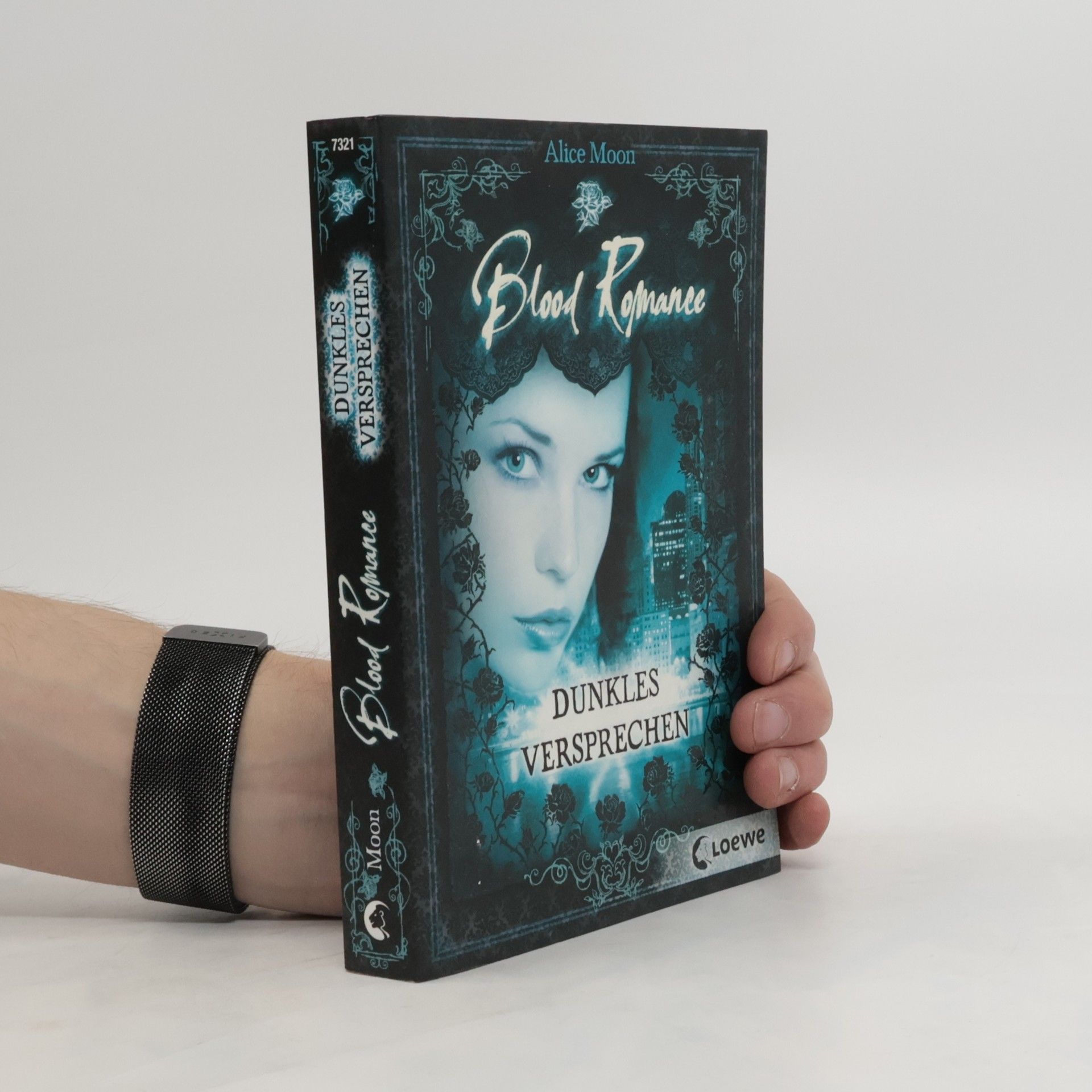 Alice Moon Blood Romance