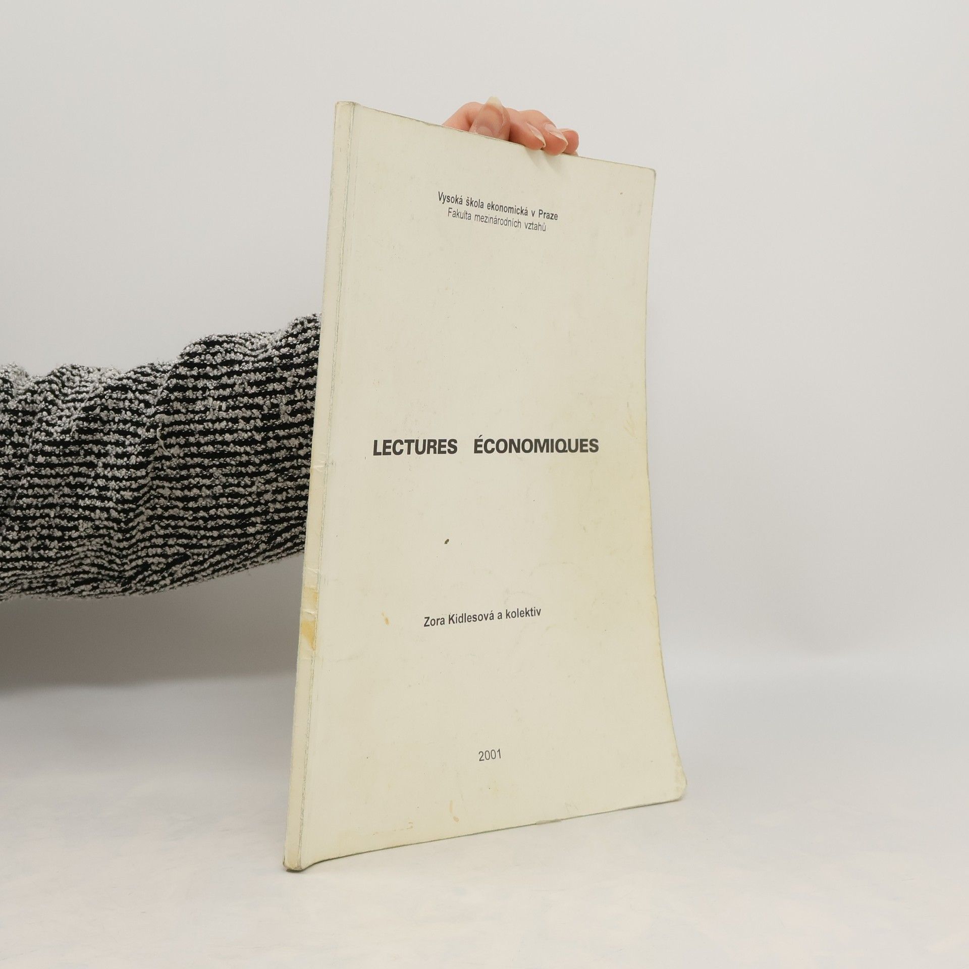 Zora Kidlesová Lectures économiques