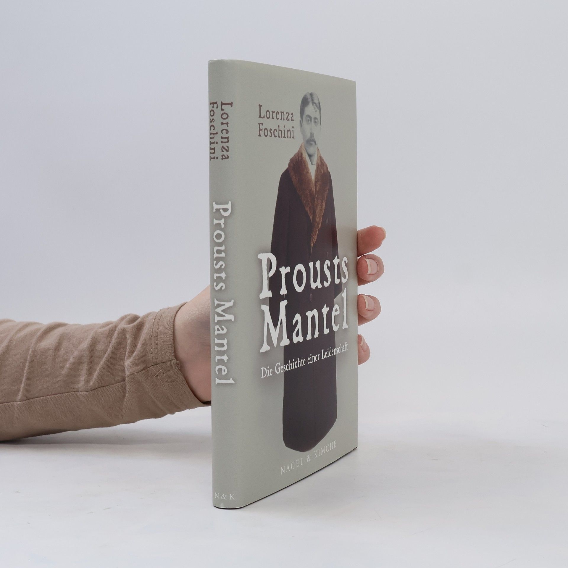 Lorenza Foschini Prousts Mantel