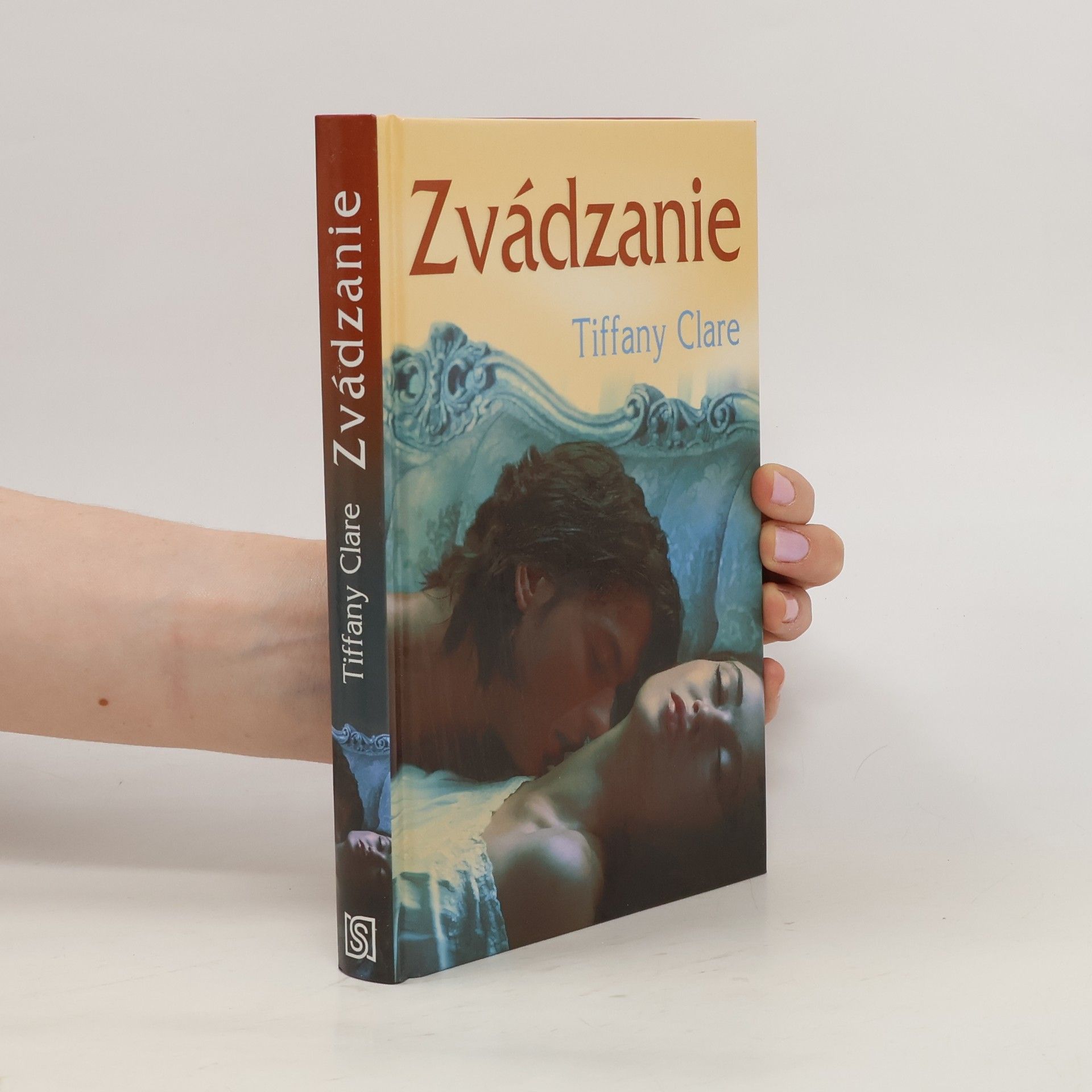 Tiffany Clare Zvádzanie