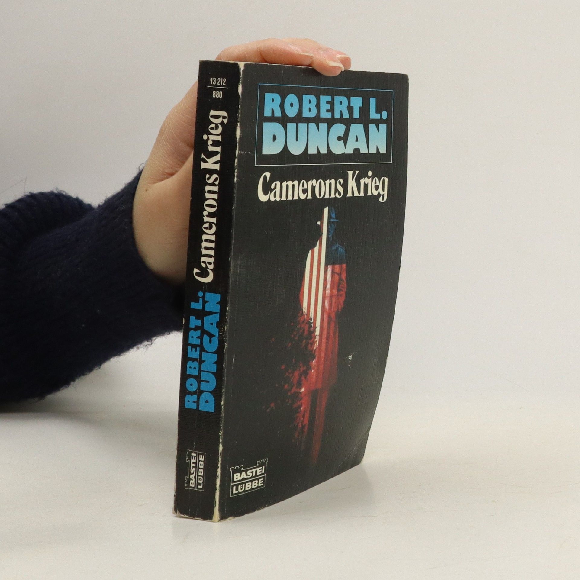 Robert L. Duncan Camerons Krieg