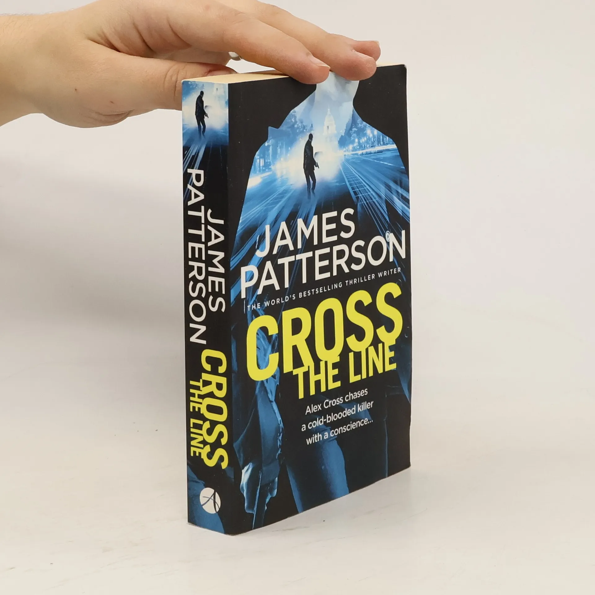 Cross the line | Book | Paperback | James Patterson | EN