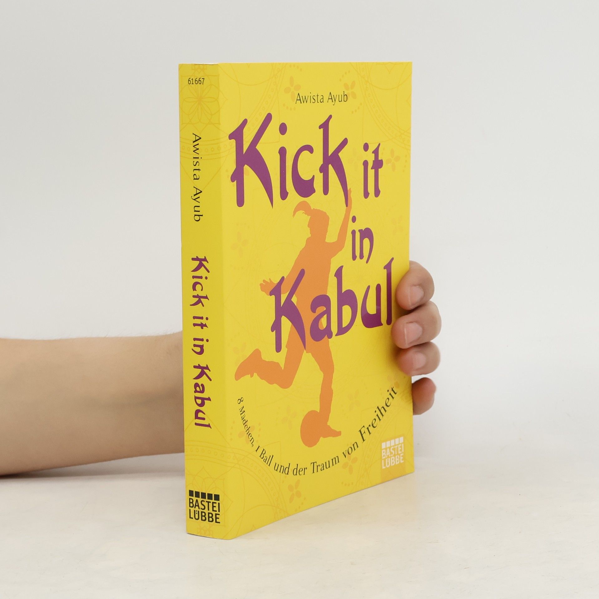 Awista Ayub Kick it in Kabul