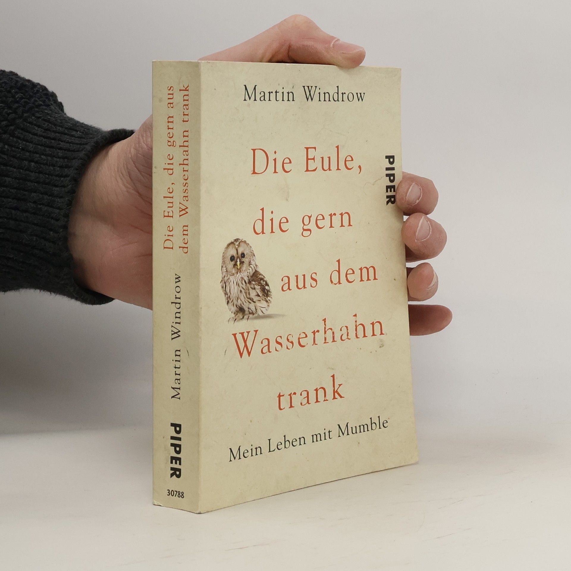 Martin Windrow Die Eule, die gern aus dem Wasserhahn trank