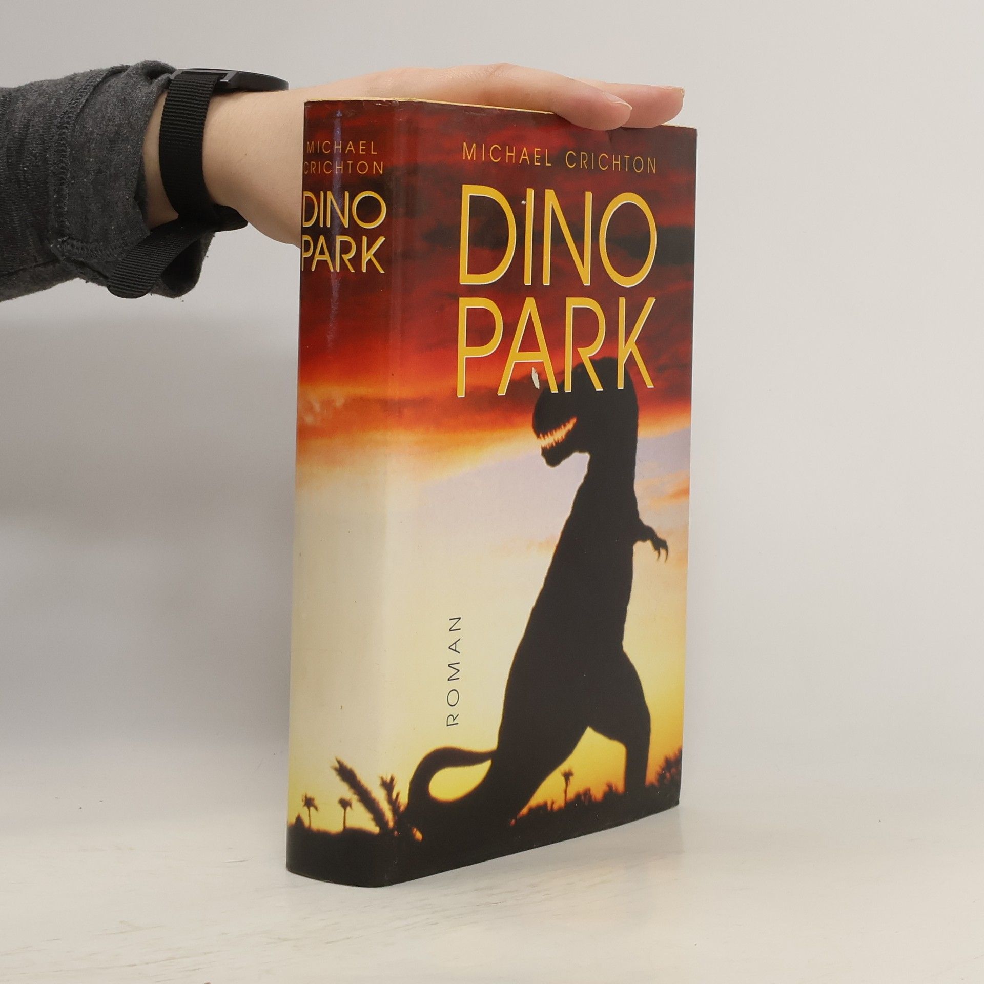Michael Crichton DinoPark