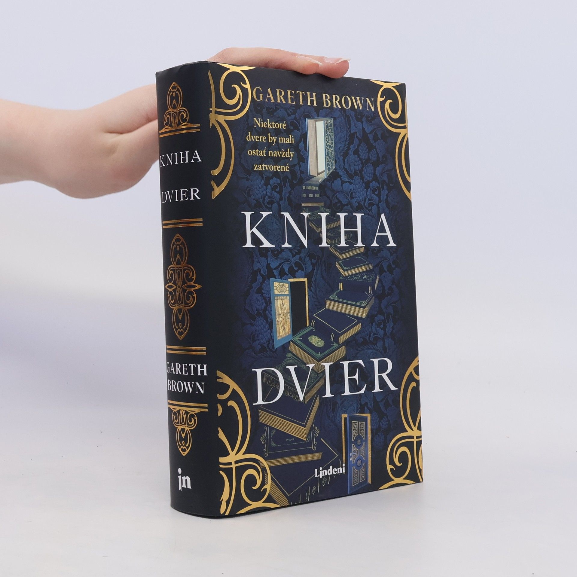 Gareth Brown Kniha dvier