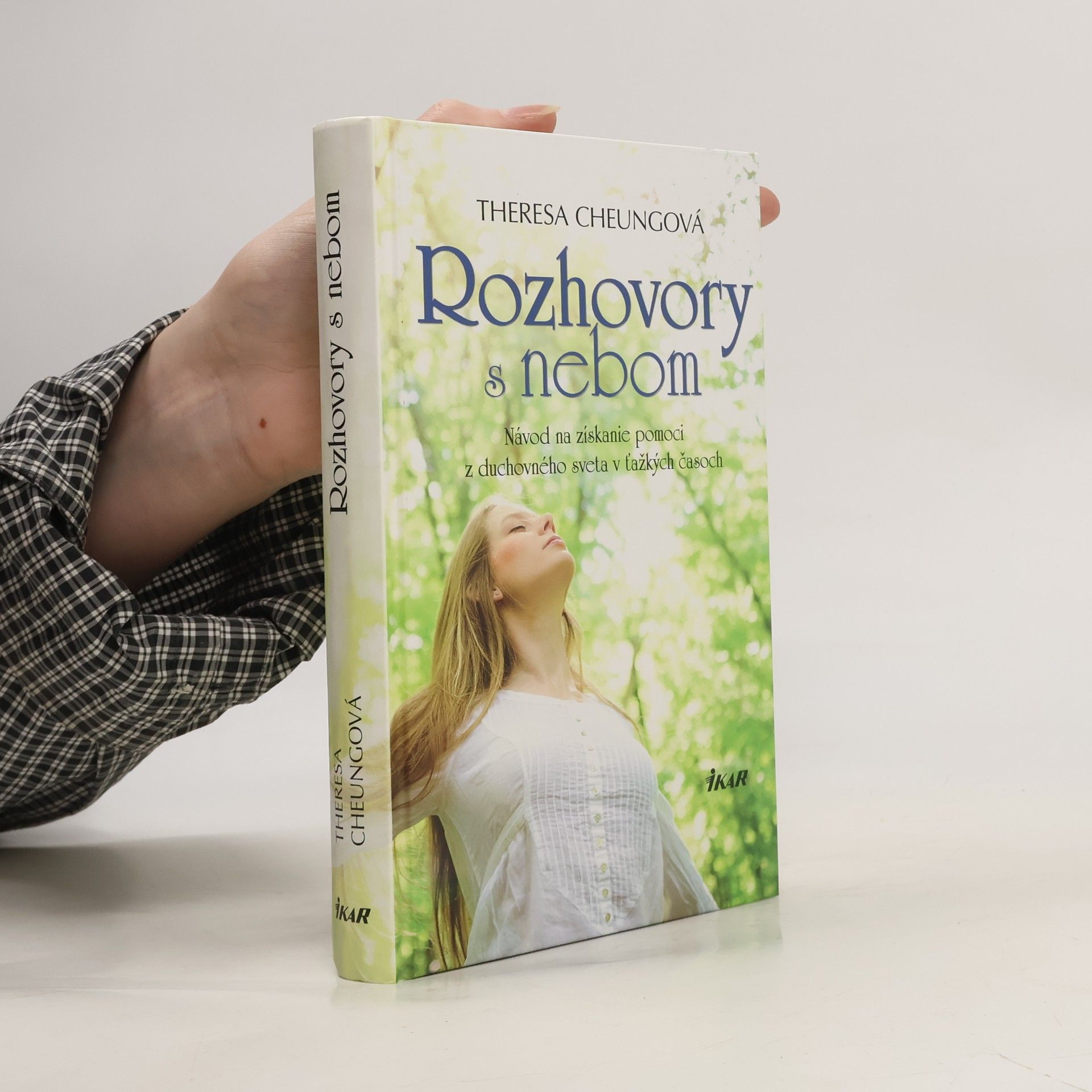 Theresa Francis-Cheung Rozhovory s nebom