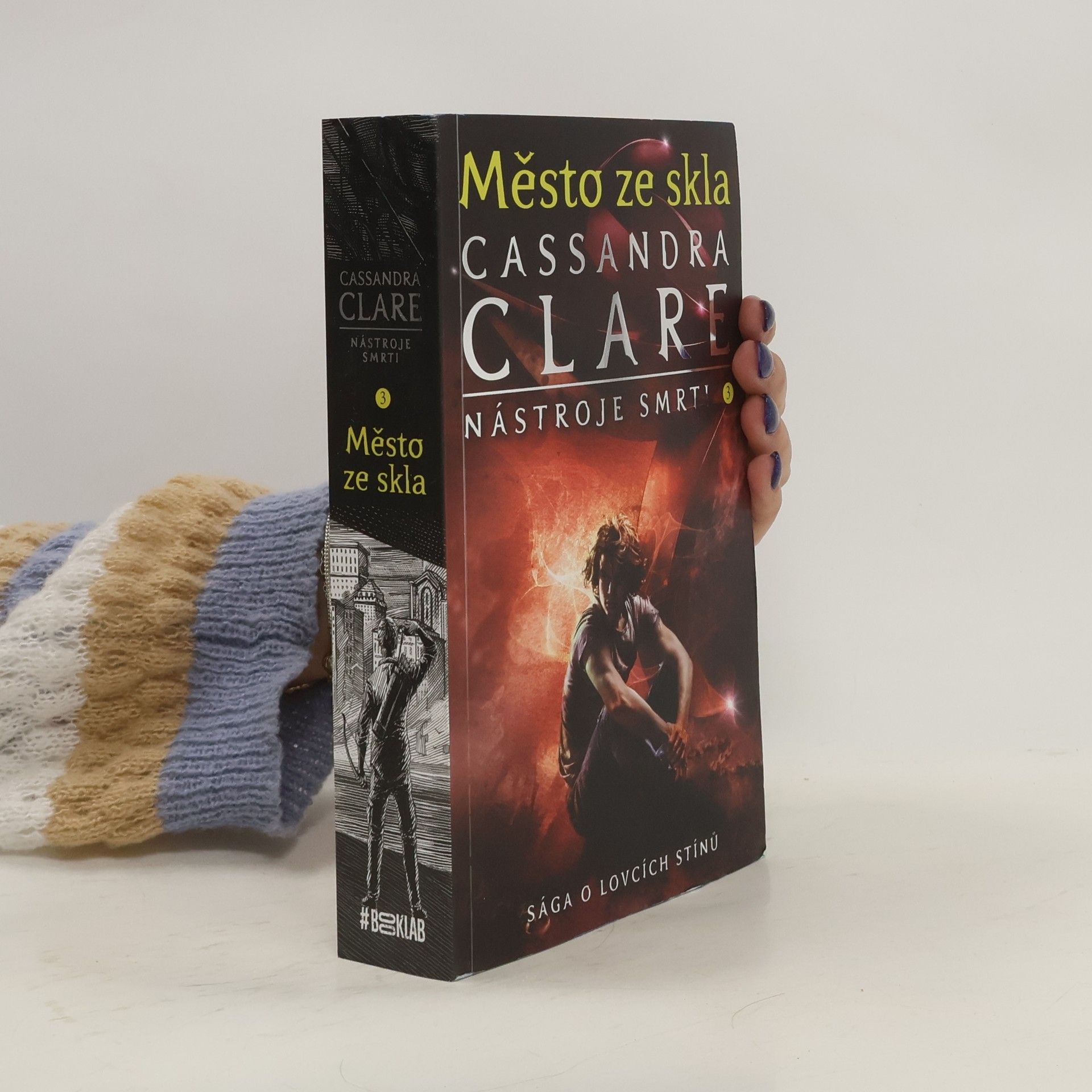 Cassandra Clare Nástroje smrti 3: Město ze skla