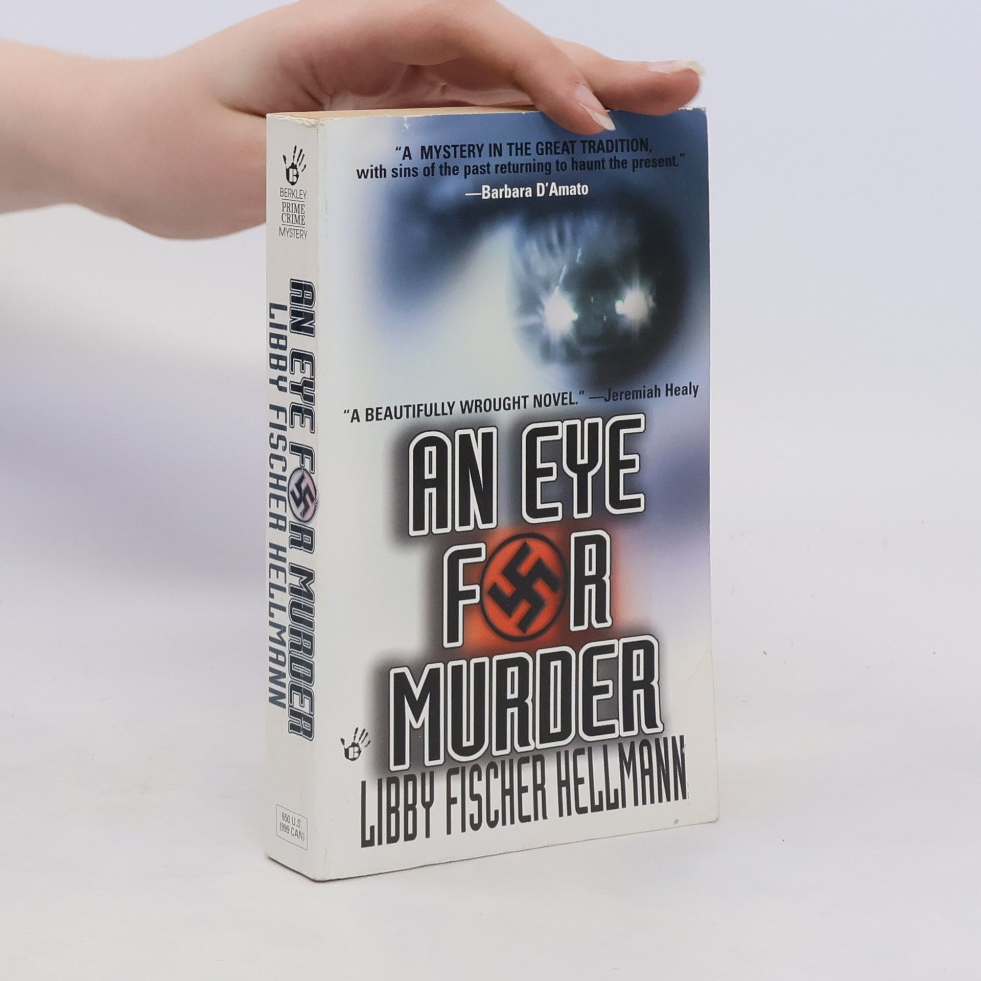 Libby Fischer Hellmann An Eye for Murder