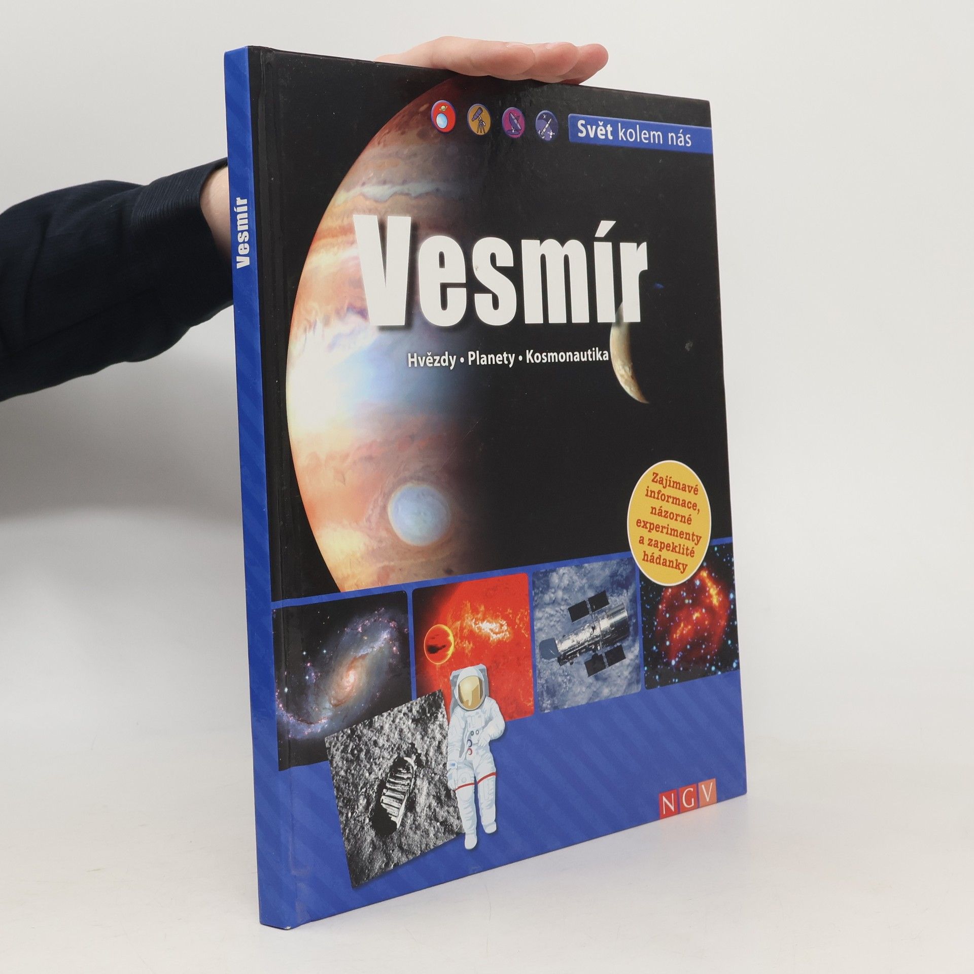 Andreas Loos Vesmír - hvězdy, planety, kosmonautika