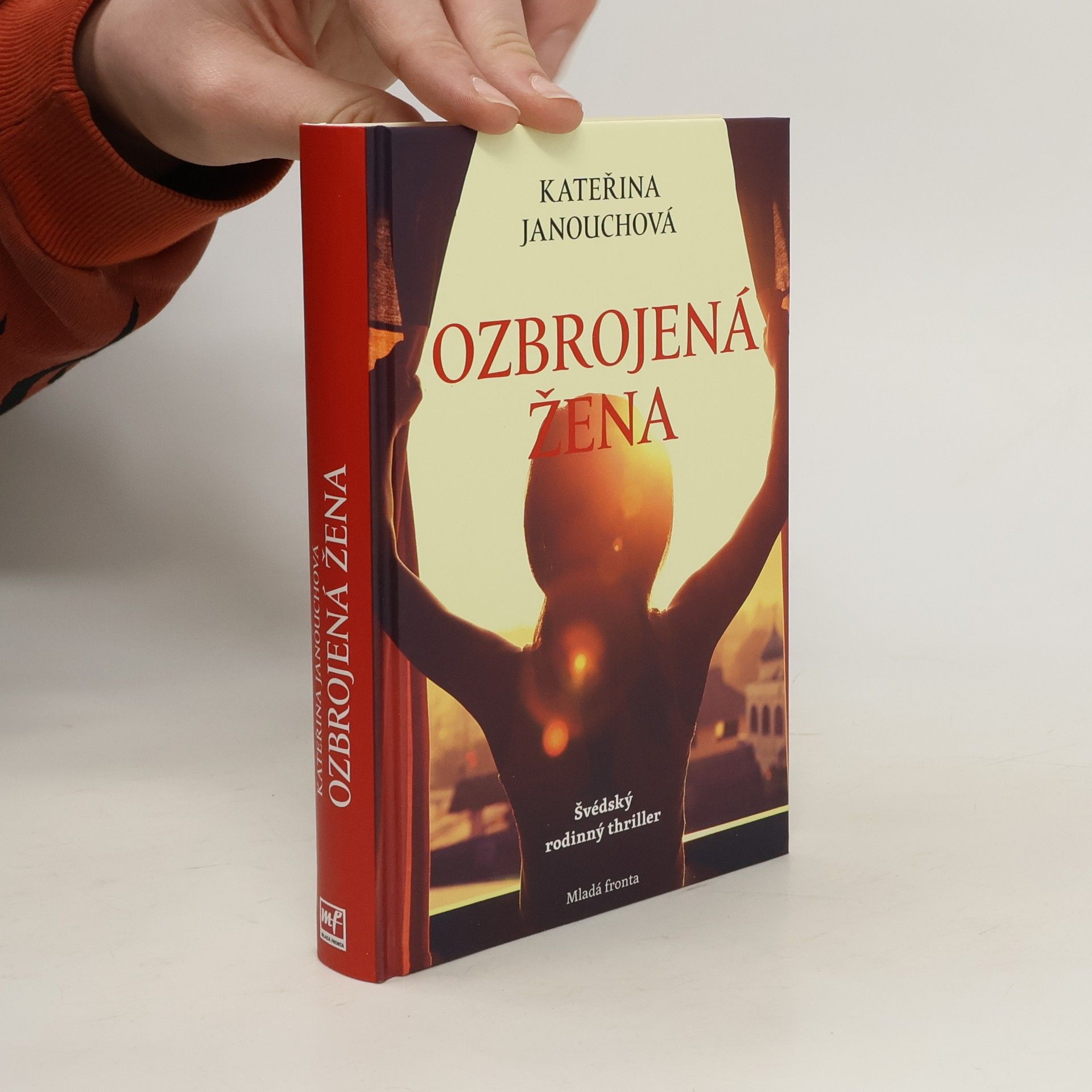 Katerina Janouch Ozbrojená žena
