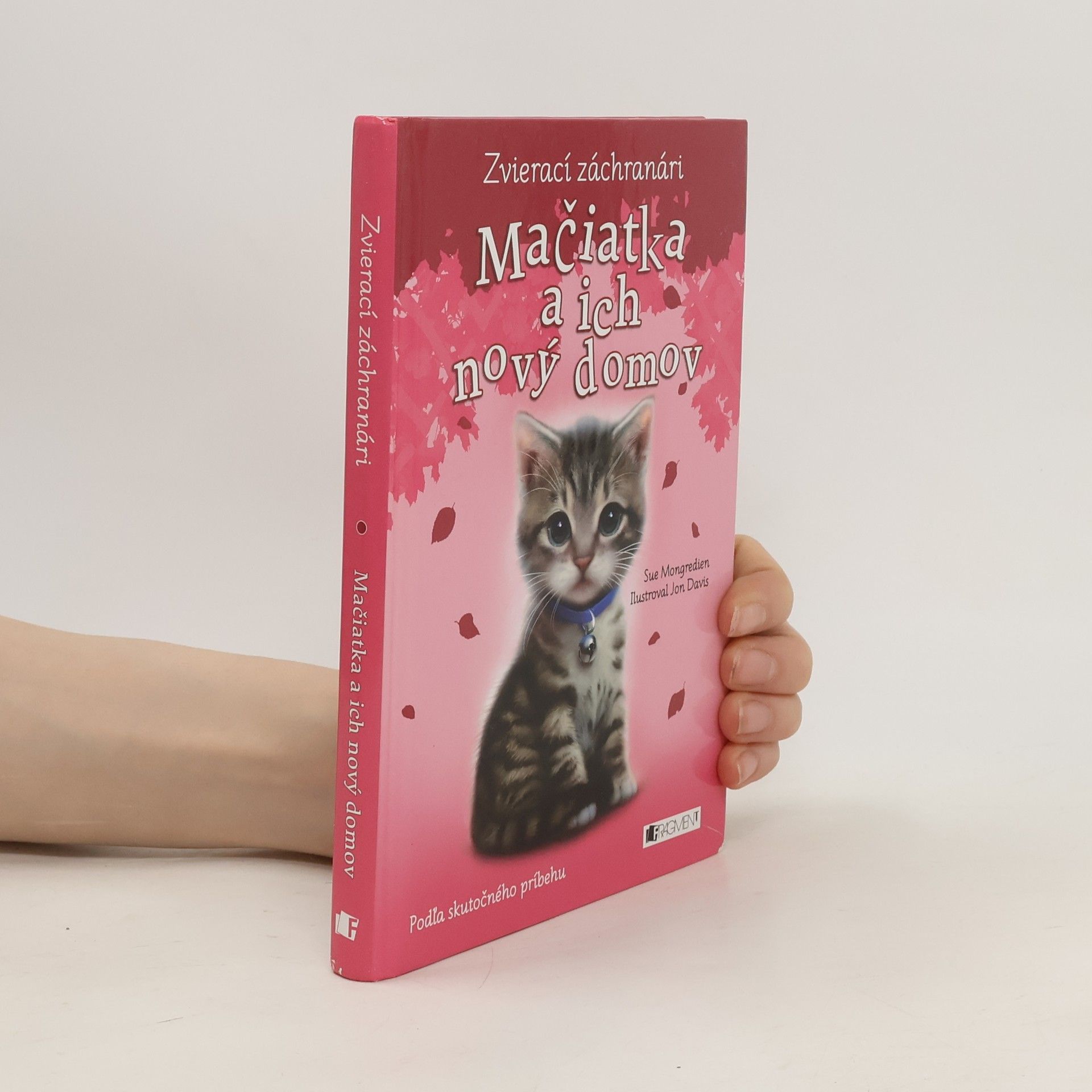 Lucy Diamond Mačiatka a ich nový domov