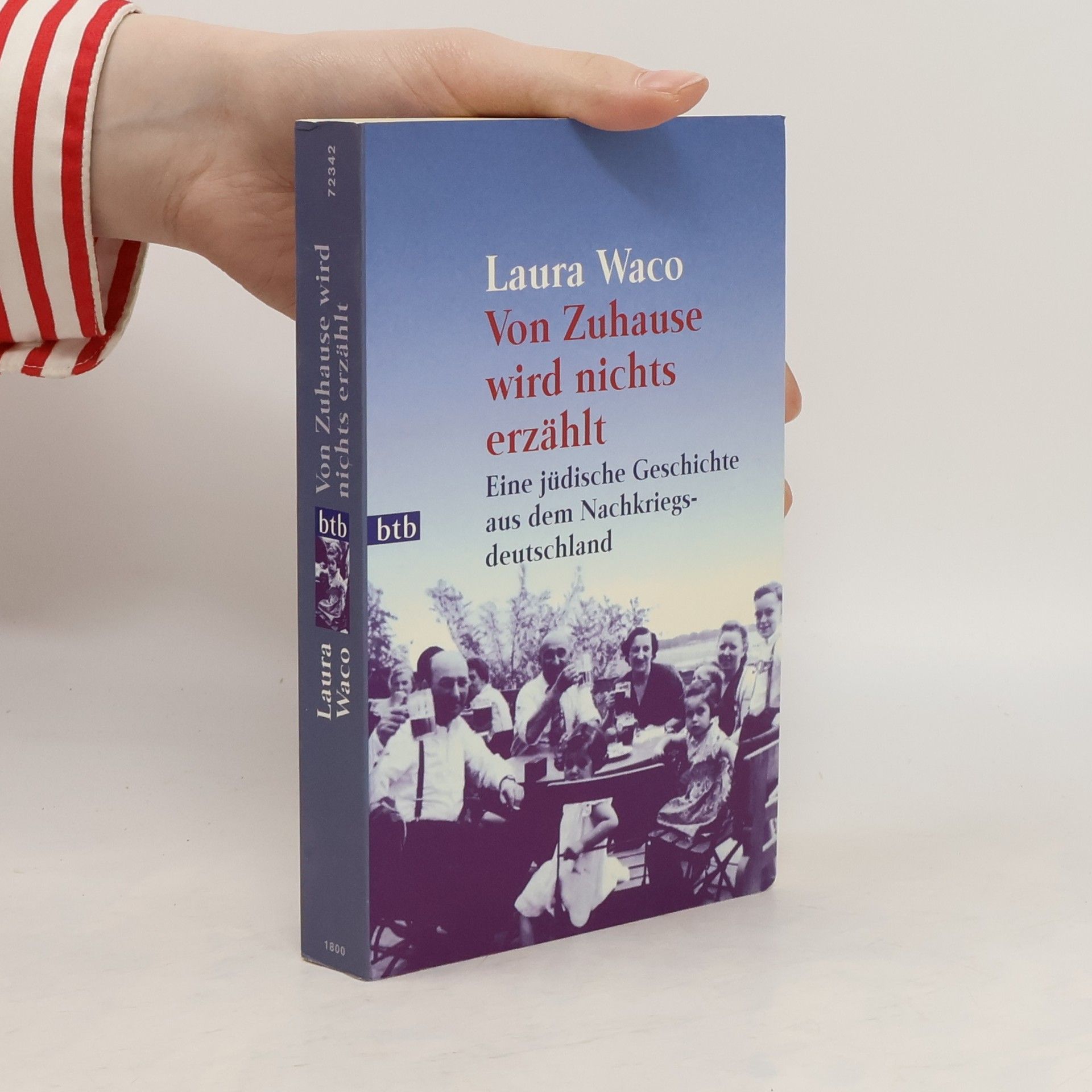 Laura Waco Von Zuhause wird nichts erzählt