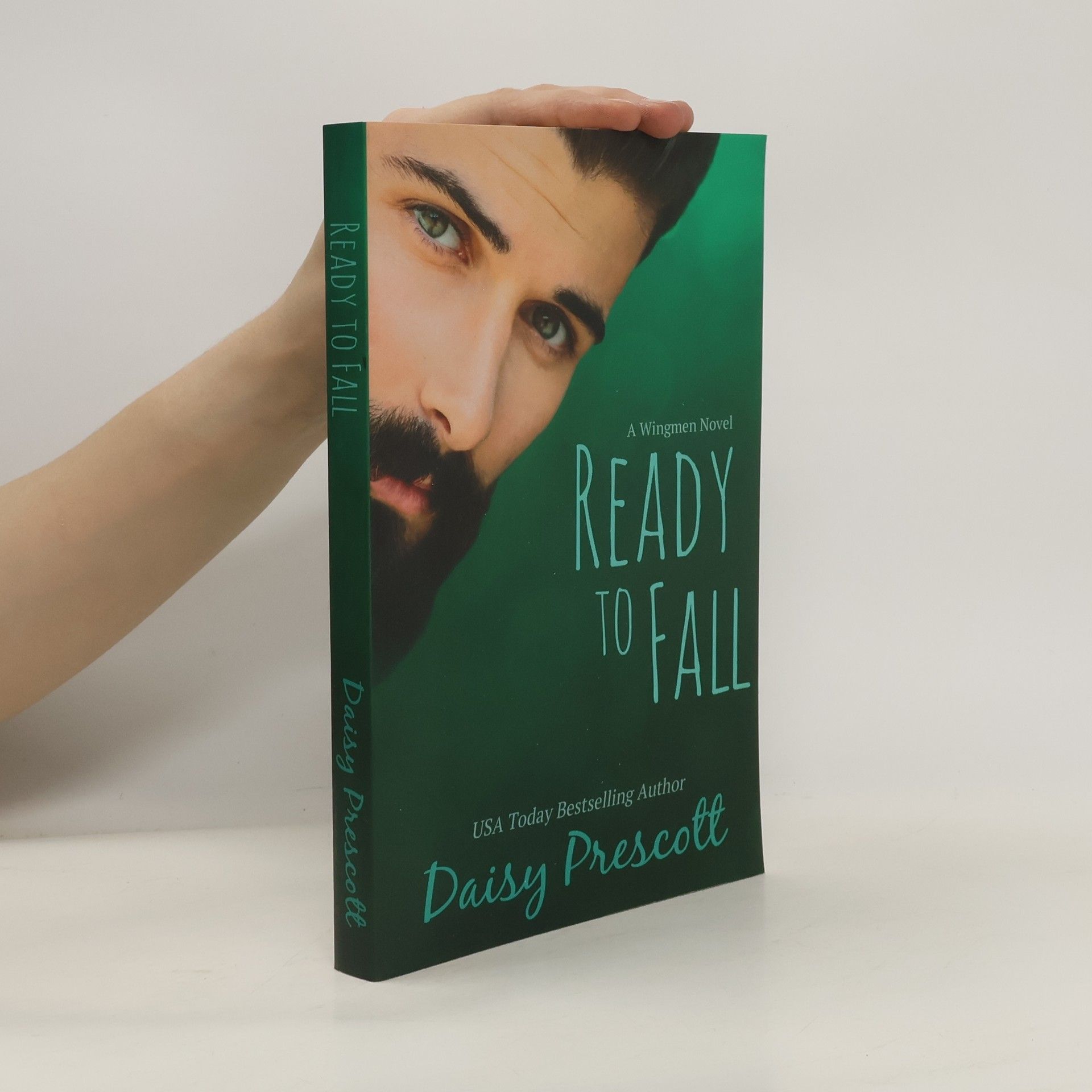 Daisy Prescott Ready to Fall